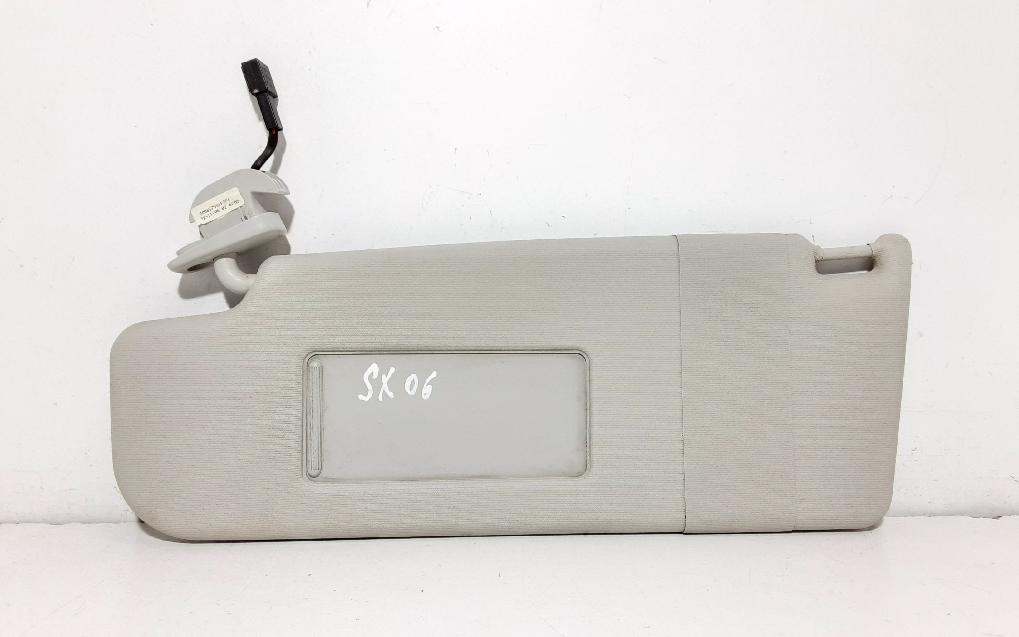 Aletta Parasole Parabrezza Sinistro 6Q0857551F2F4 Usato