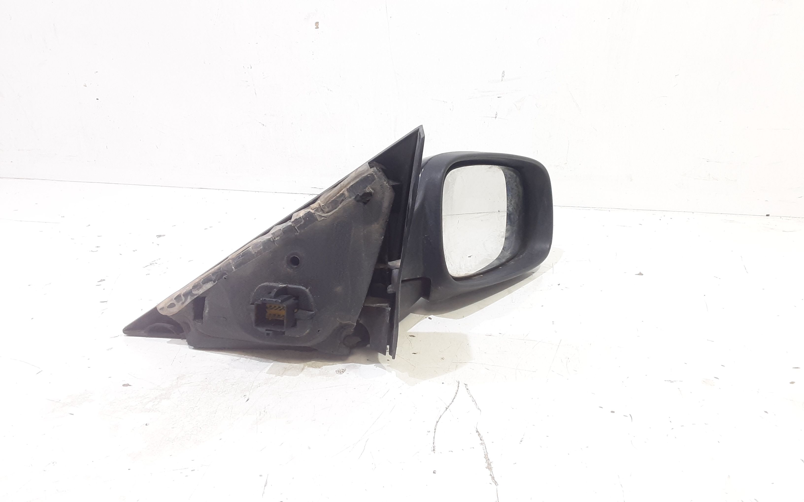 Retrovisore Est. Destro Usato