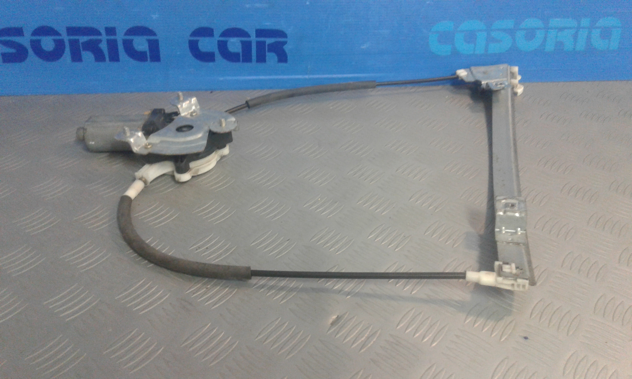 Alzacristallo Porta Post. Destro Usato