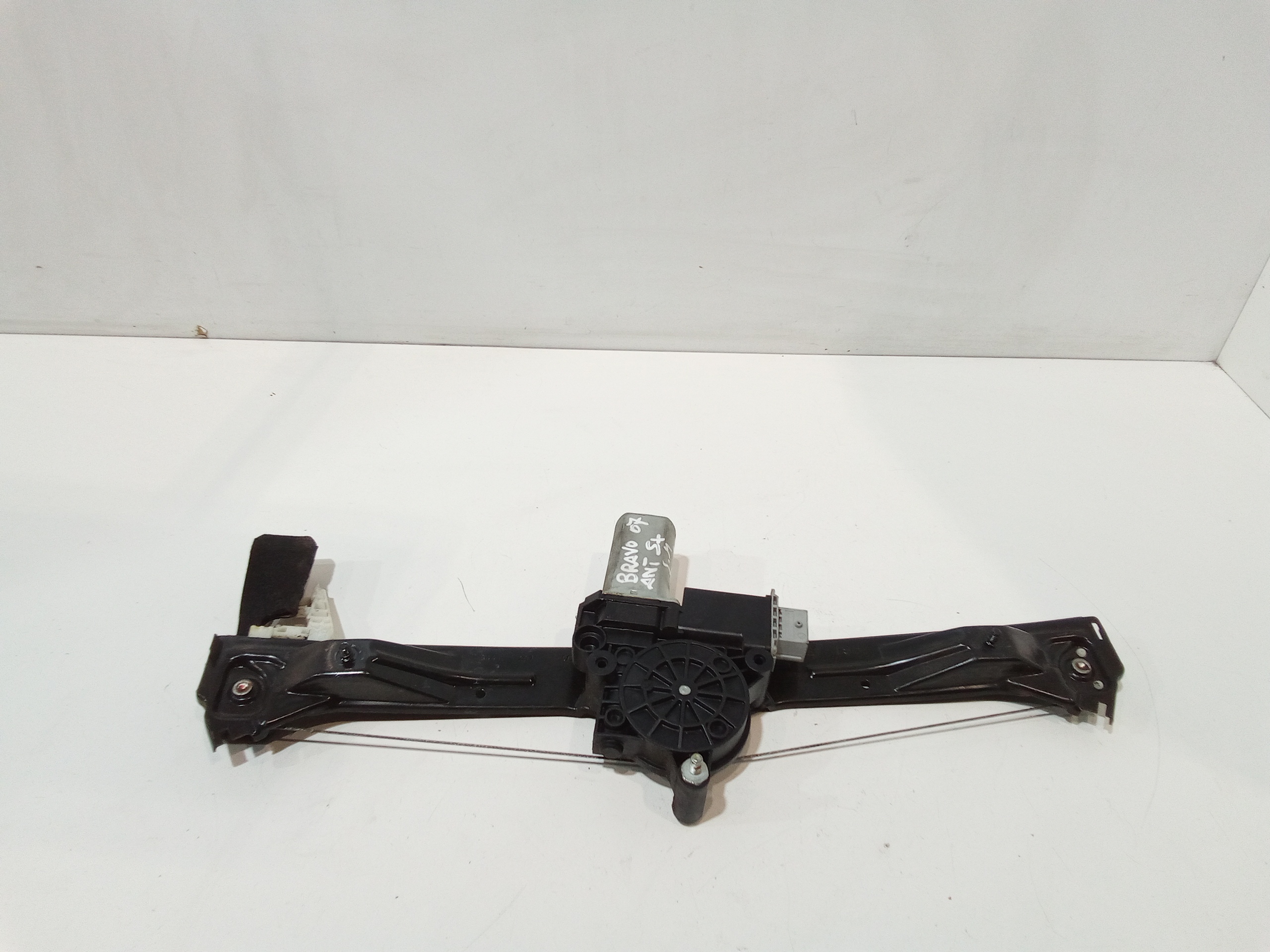 Alzacristallo Porta Ant. Sinistro Usato