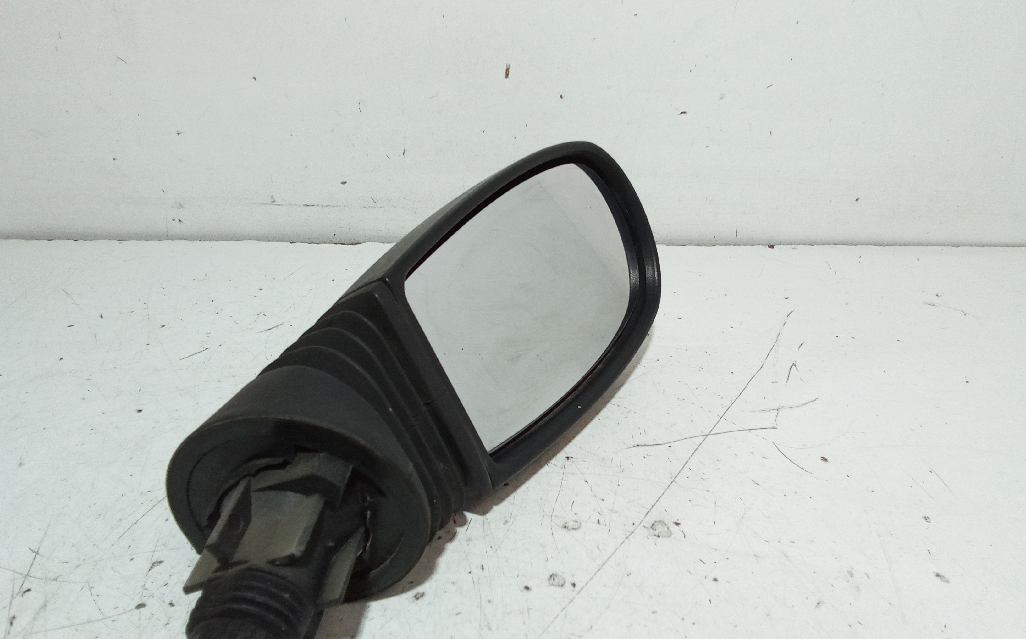 Retrovisore Est. Destro 735310073 Usato