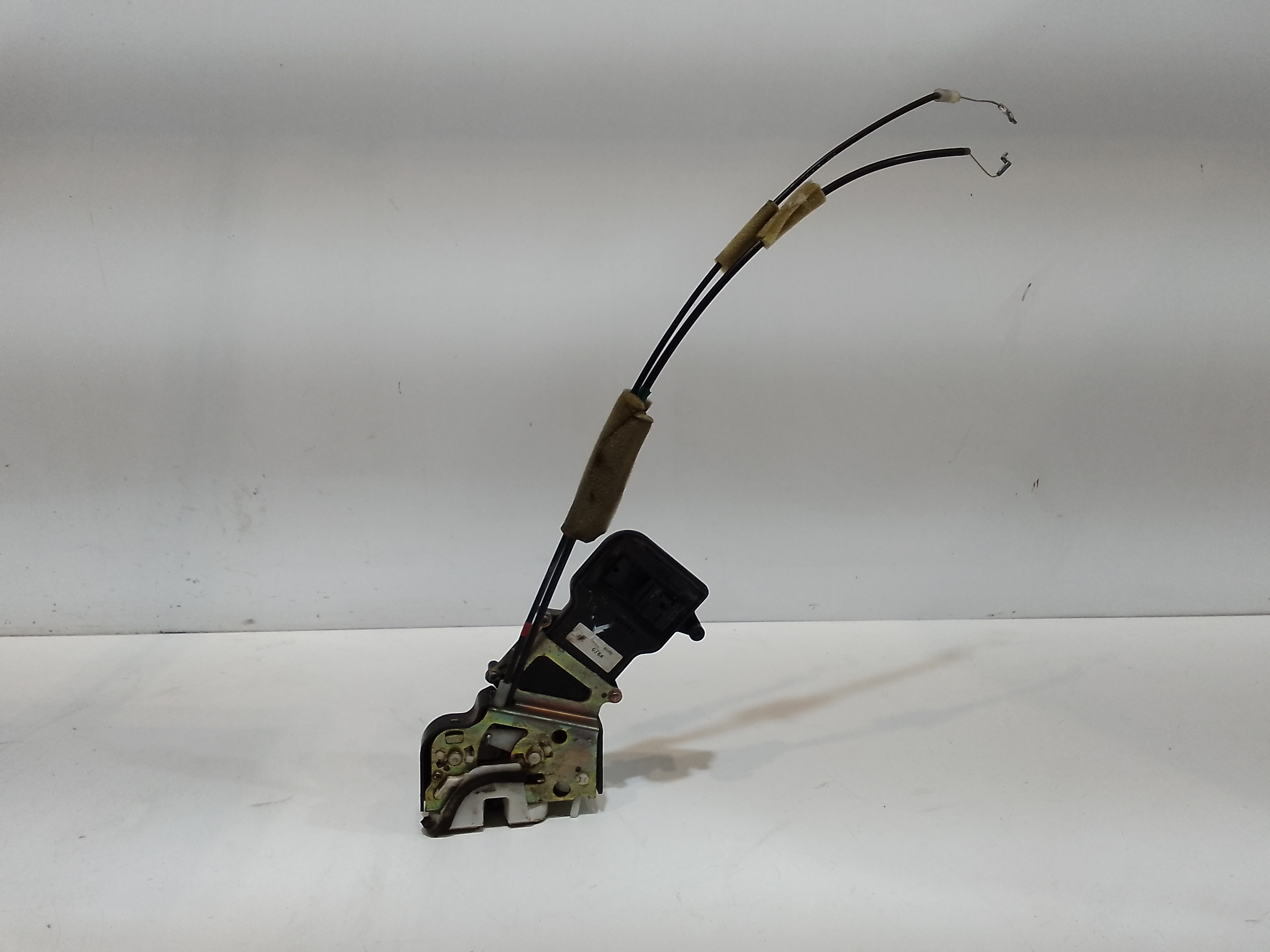 Serratura Porta Post. Sinistro GJ6A73310G Usato