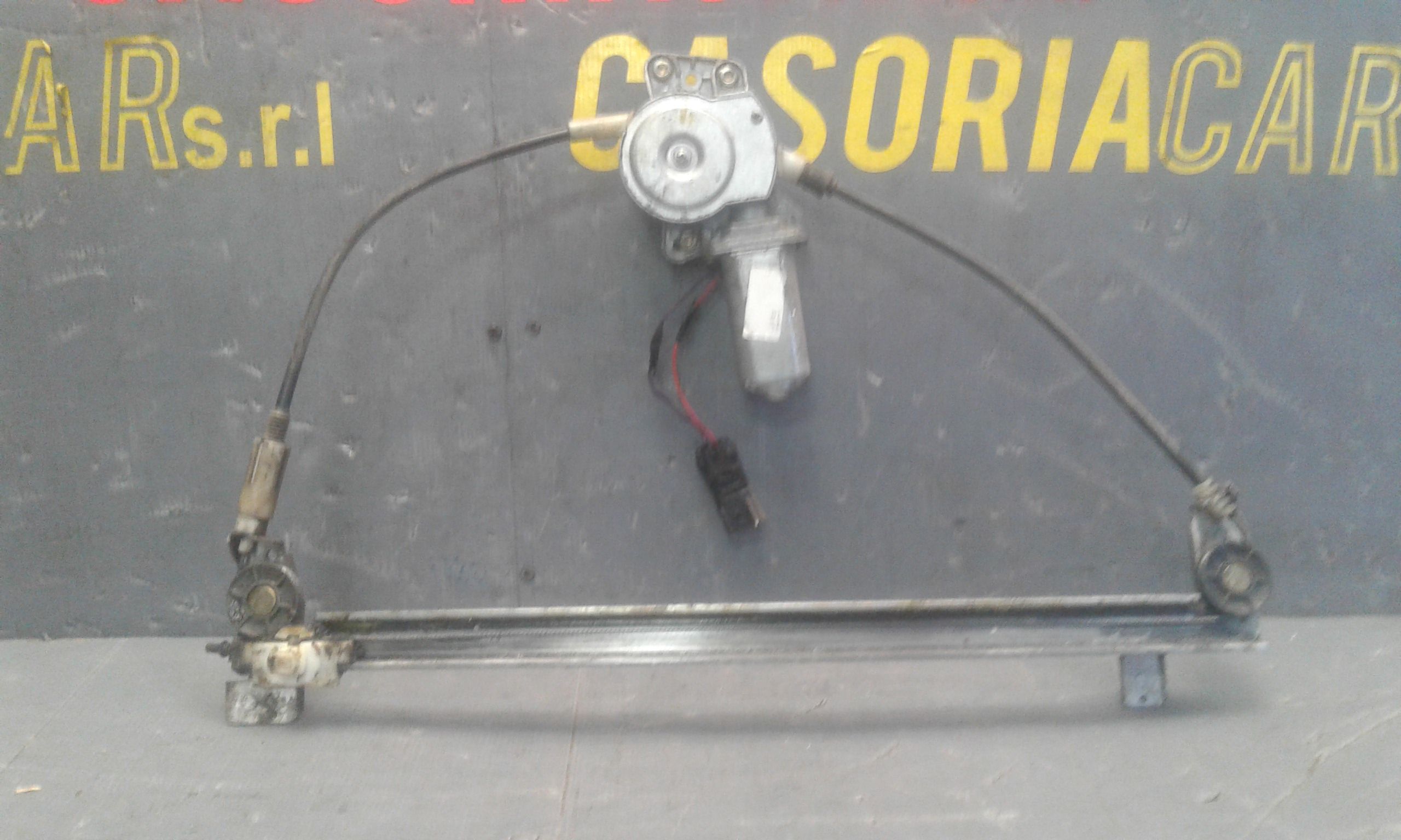 Alzacristallo Porta Ant. Sinistro Usato