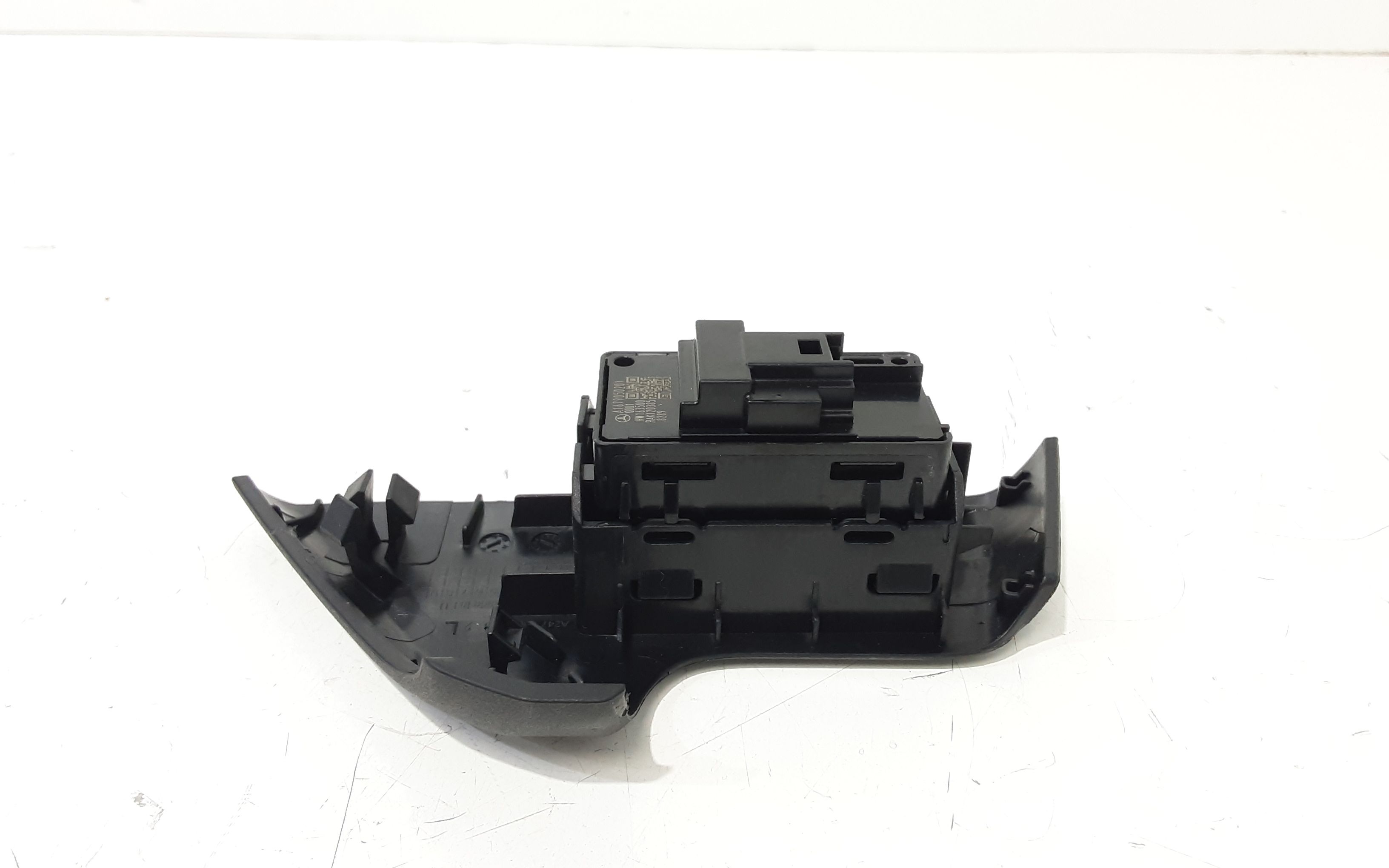 Interruttore Alzacristalli Porta Post. Sinistro A16790502019051 Usato