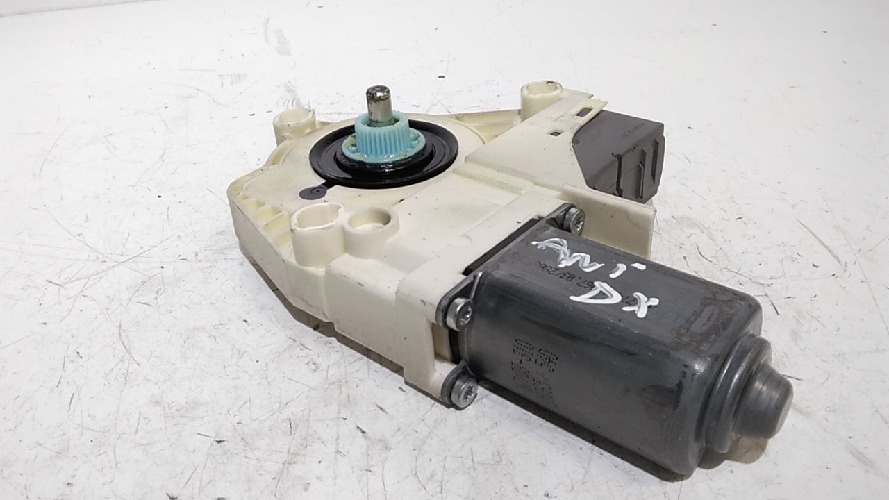 Motorino Alzacristallo Porta Ant. Destro CUR000140 Usato