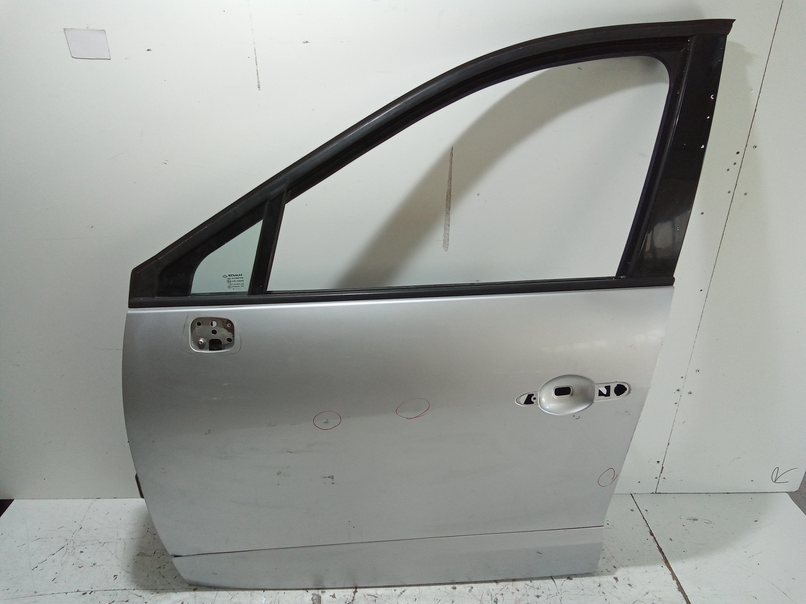 Porta Ant. Sinistro 801014883R Usato