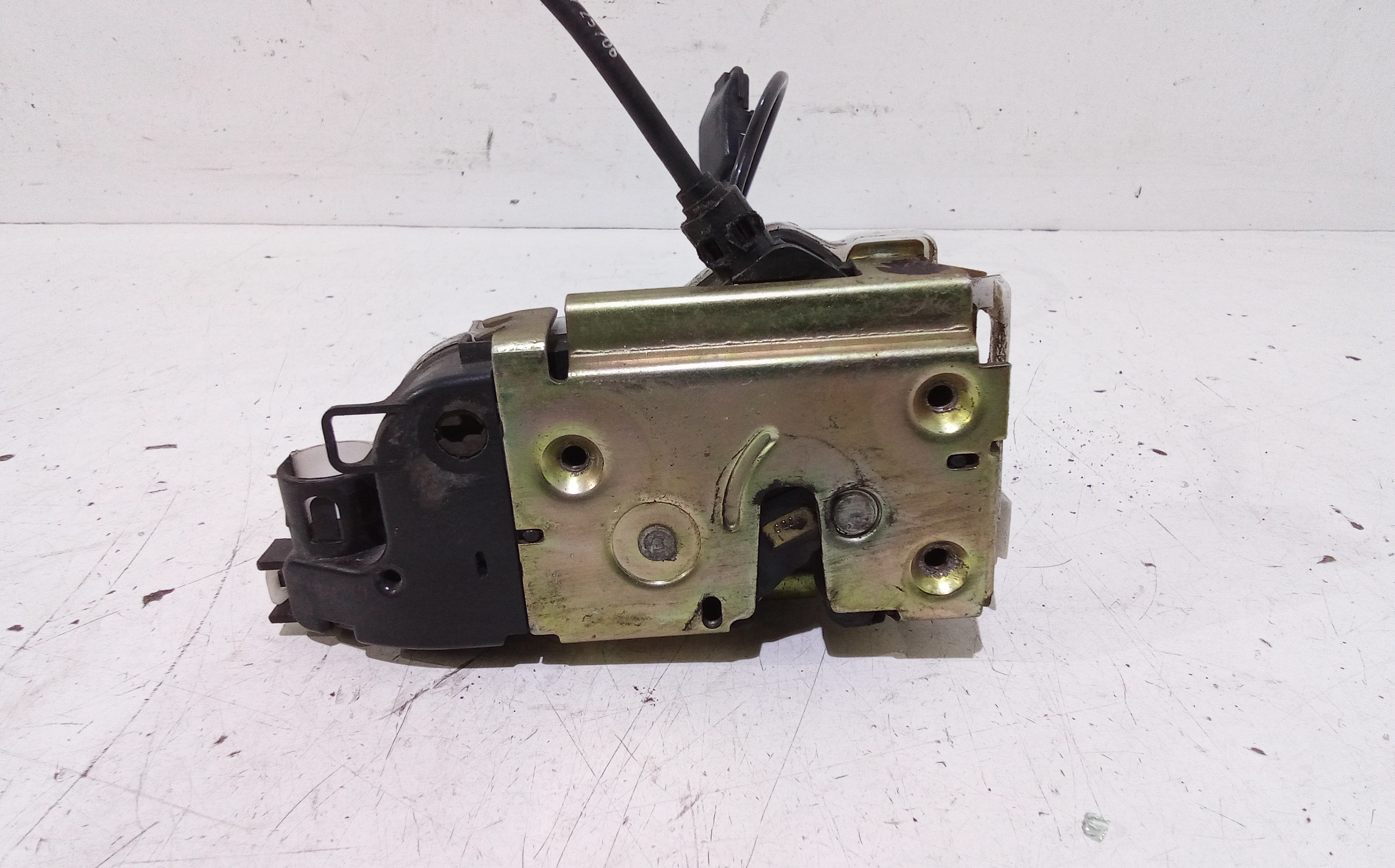 Serratura Porta Ant. Destro 8200086018 Usato