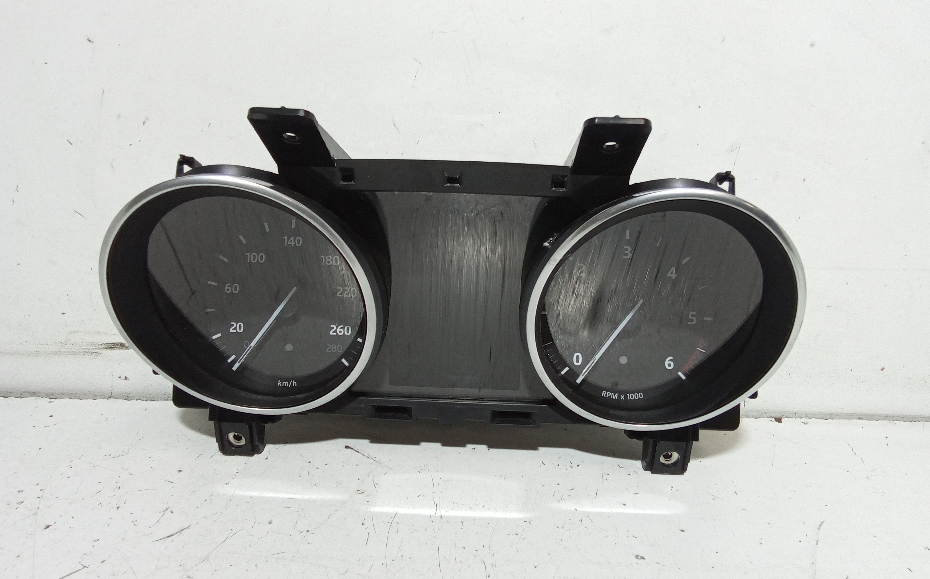 Quadro Portastrumenti Usato