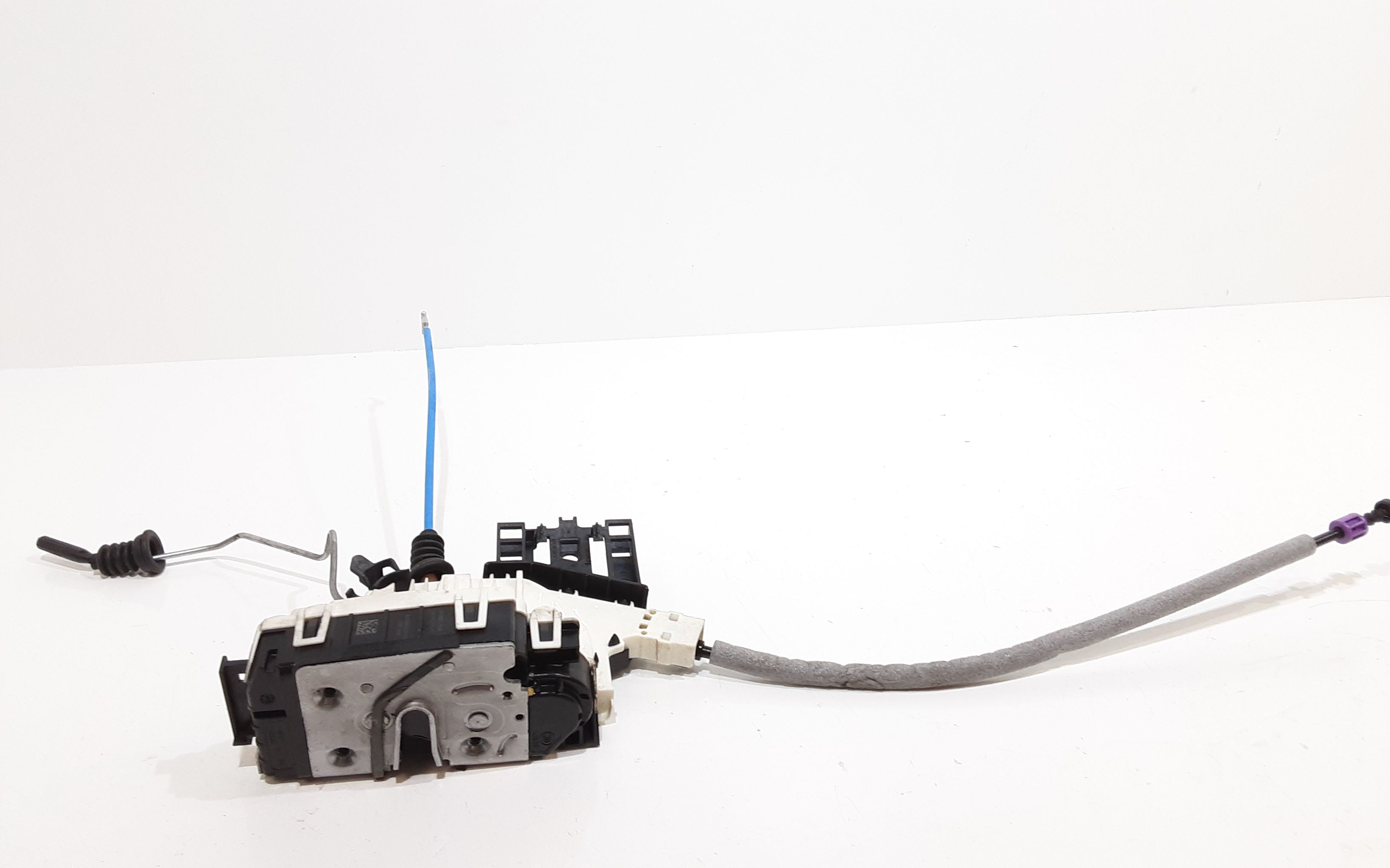 Serratura Porta Ant. Destro A1667200435 Usato