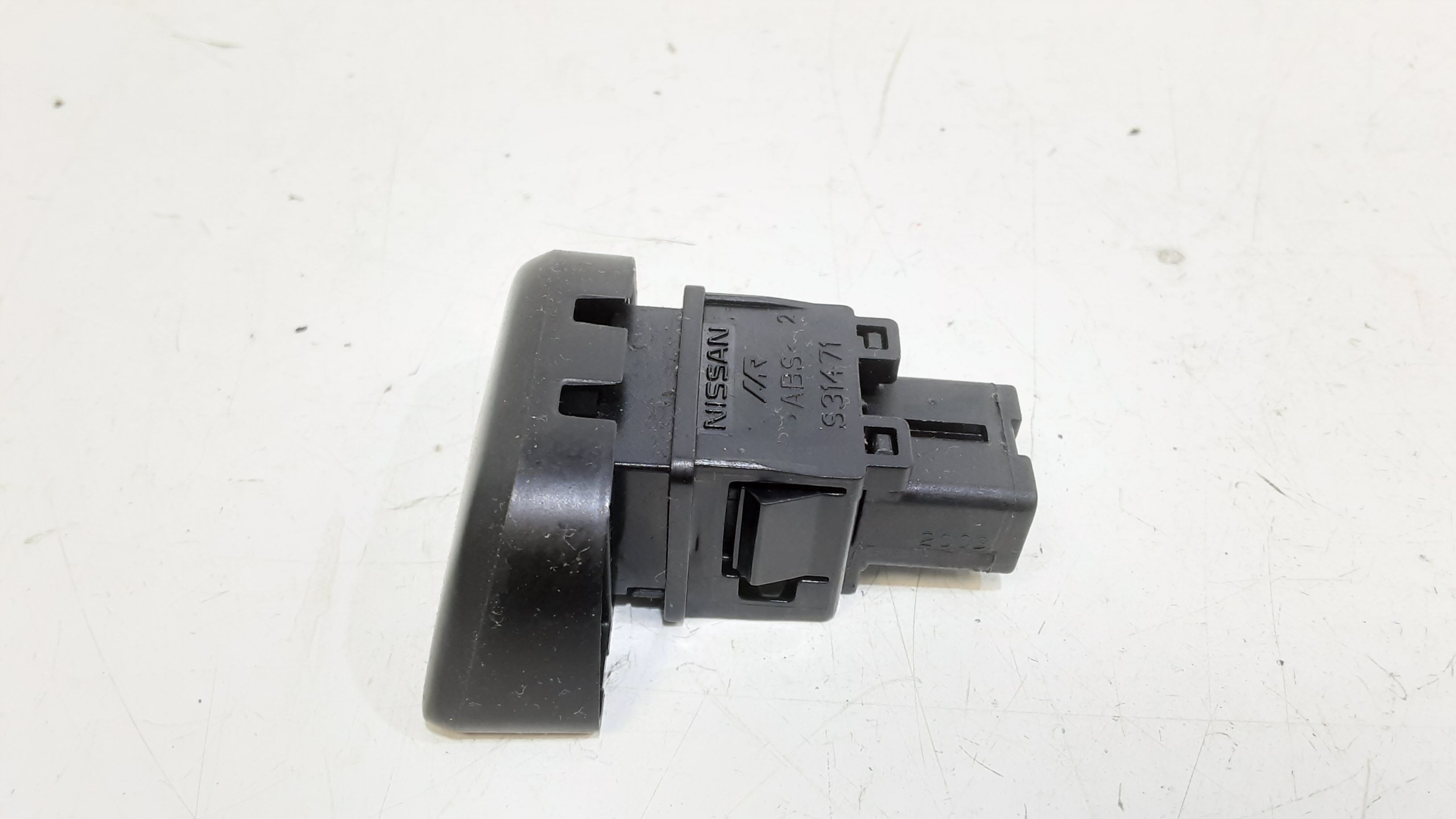 Interruttore Luci Emergenza 252901HA0A Usato