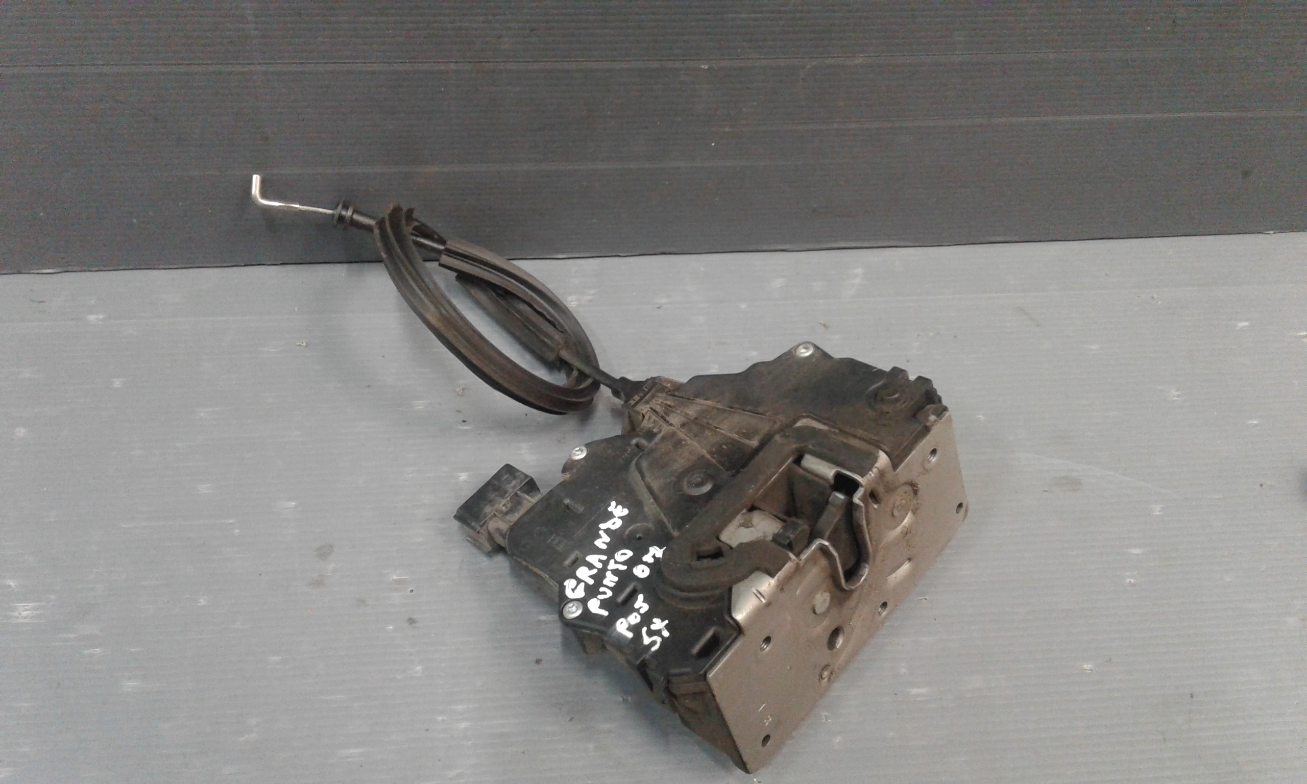 Serratura Porta Post. Sinistro 52065117 Usato