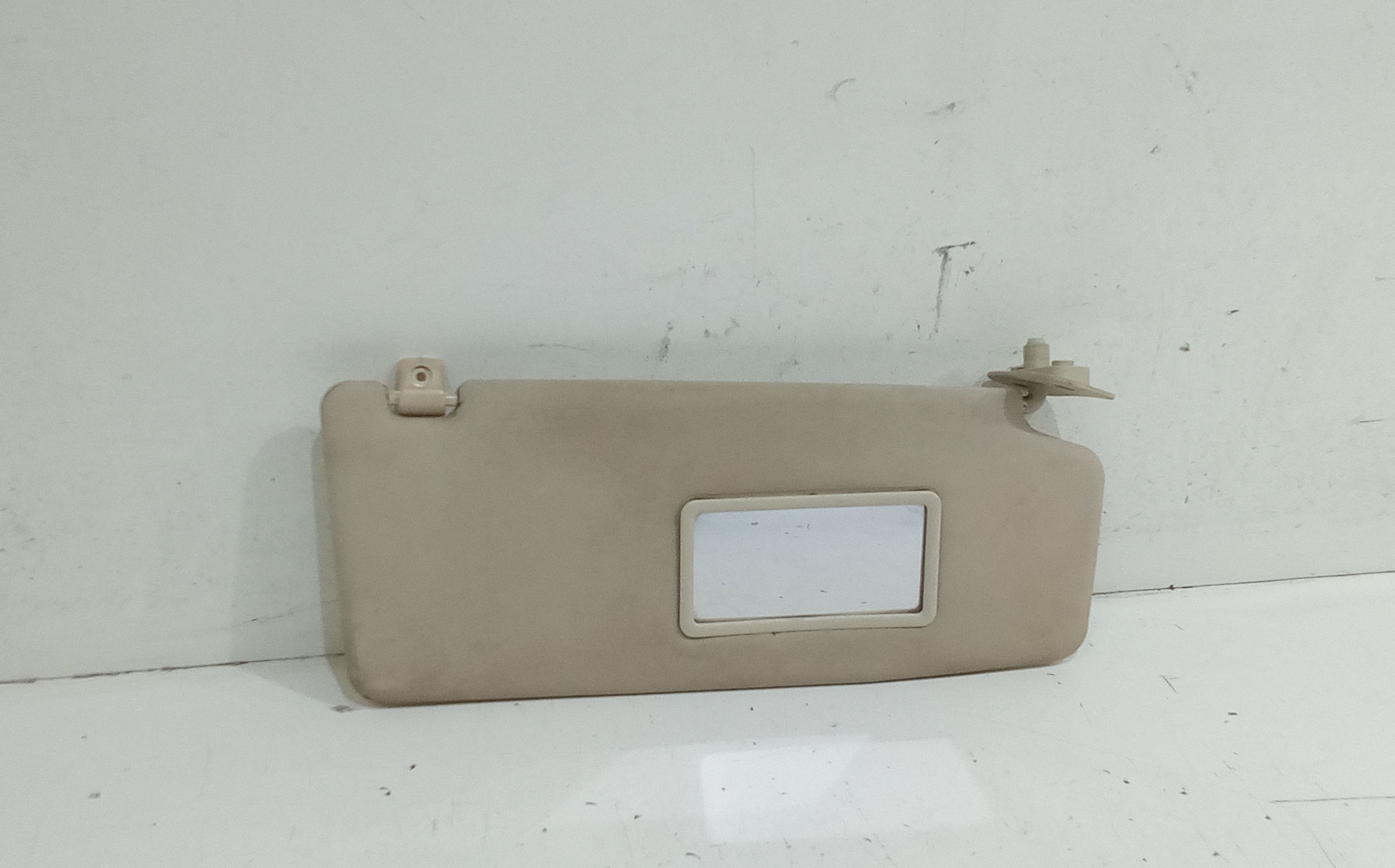 Aletta Parasole Parabrezza Destro Usato