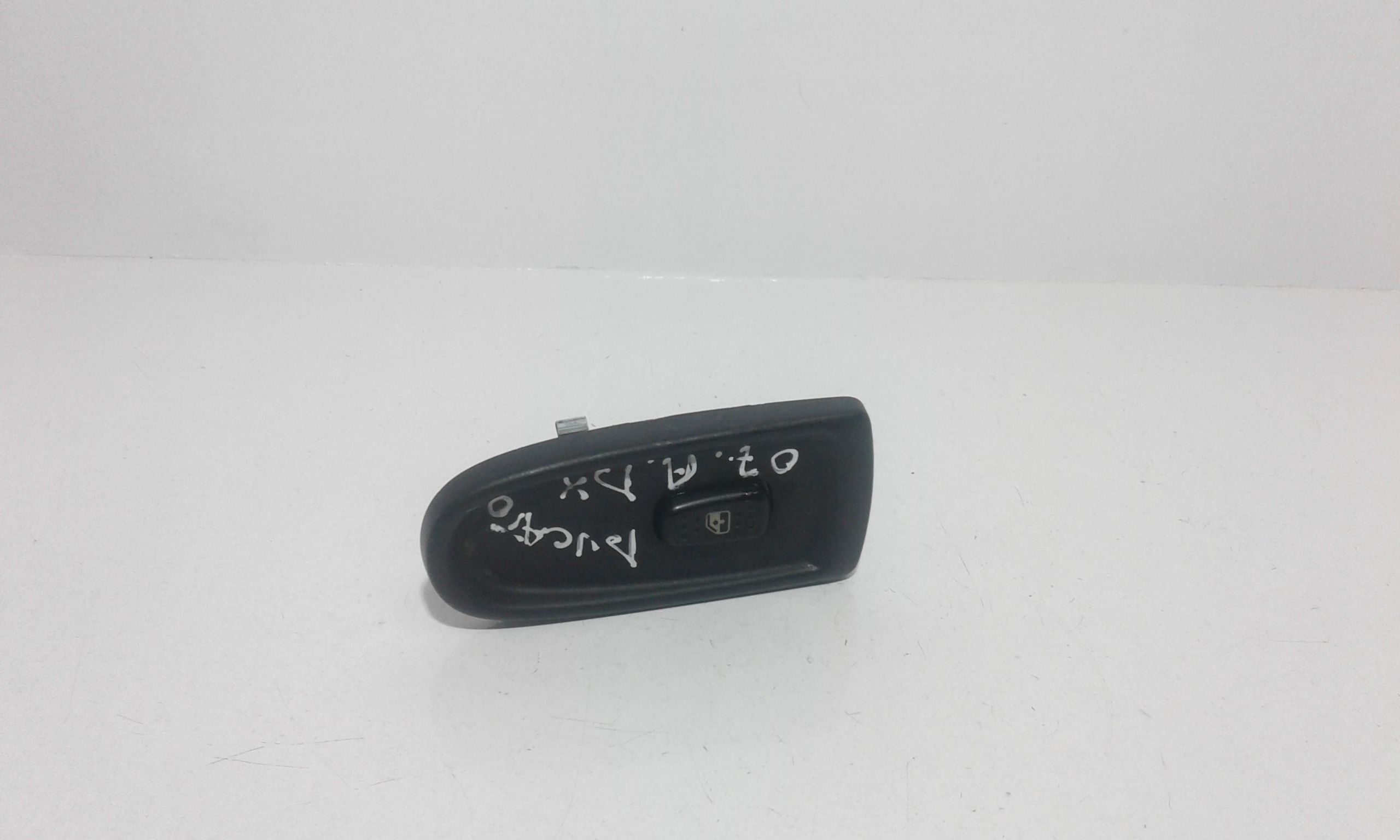 Interruttore Alzacristalli Porta Ant. Destro Usato