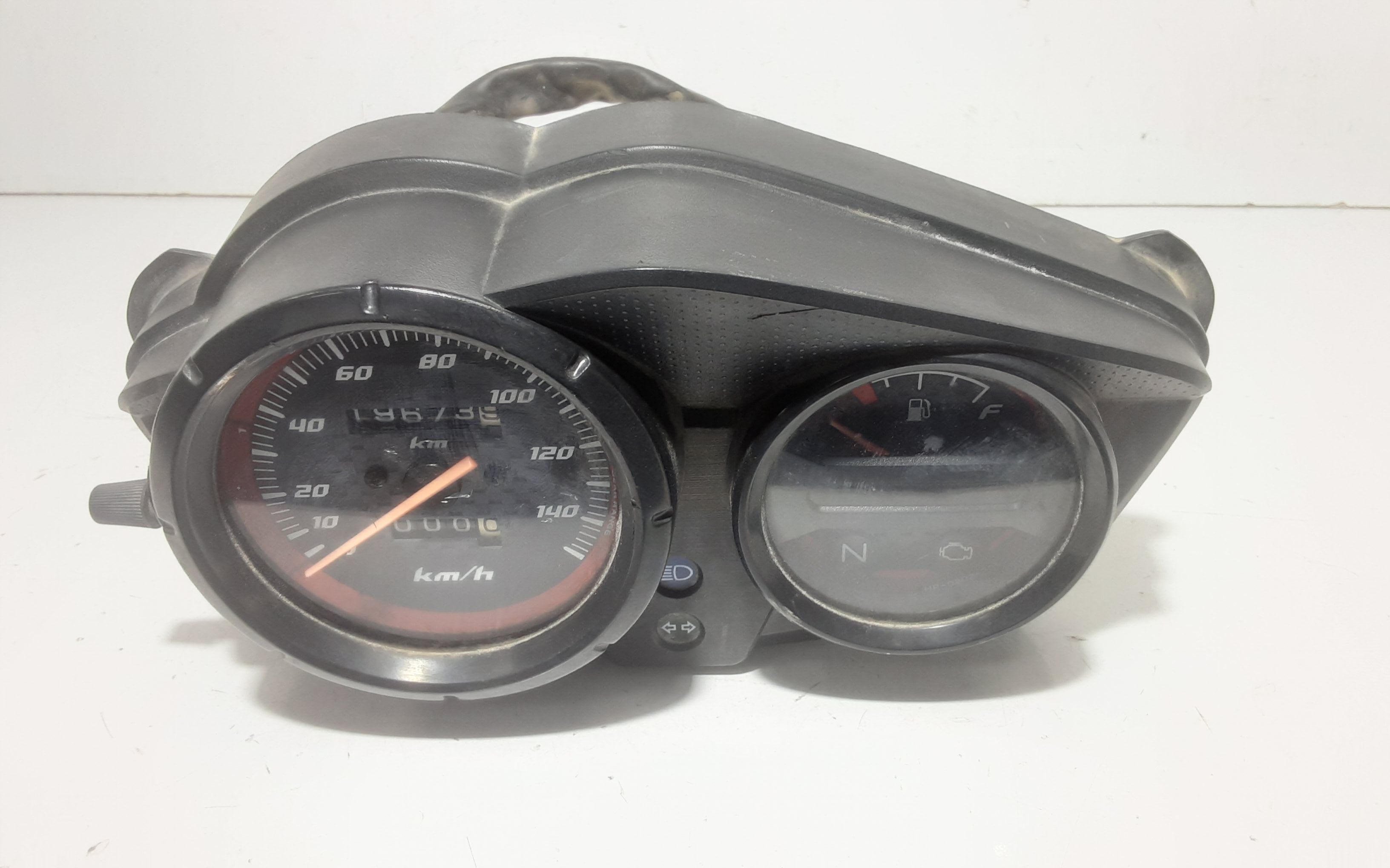 Quadro Portastrumenti Usato