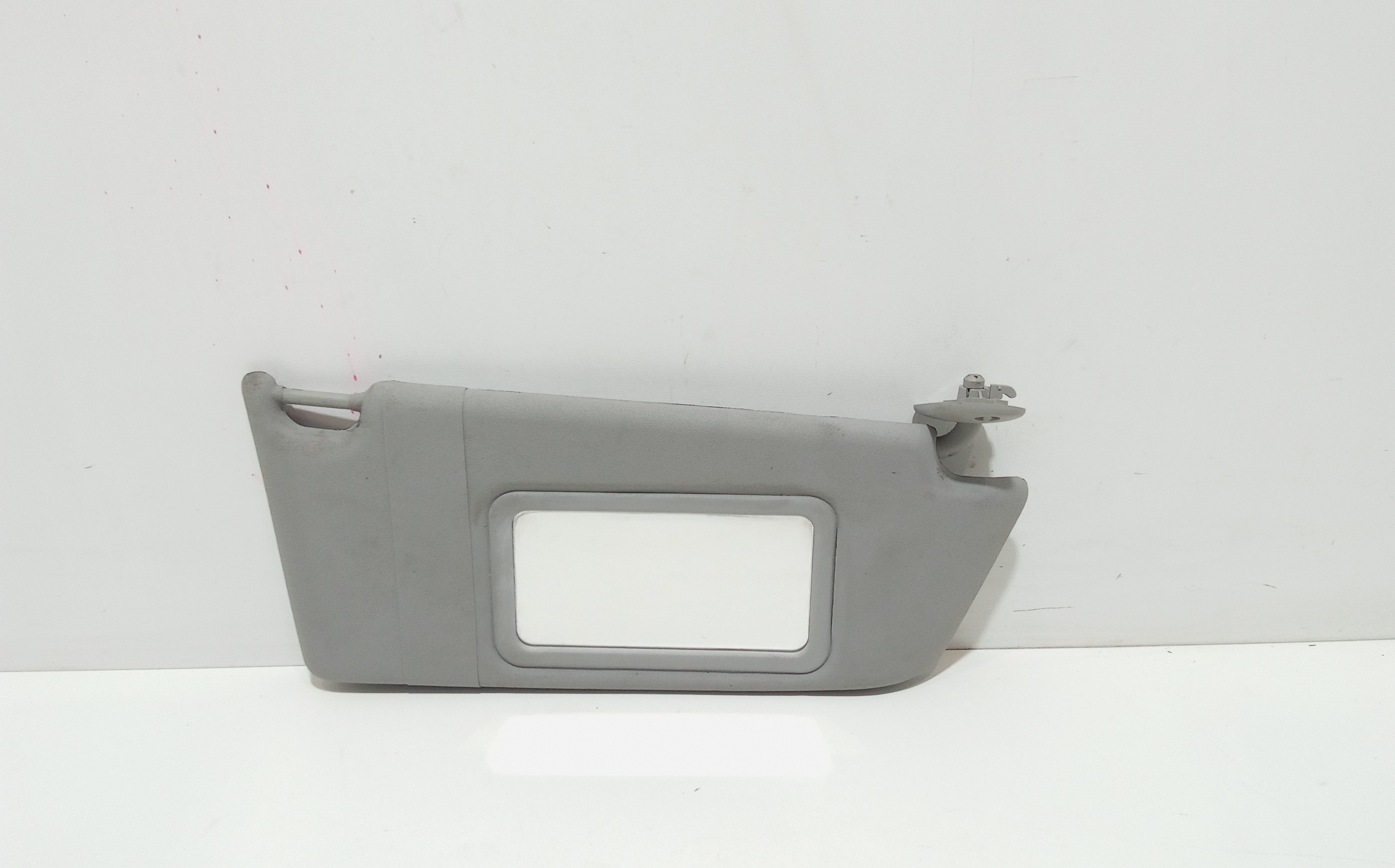 Aletta Parasole Parabrezza Destro 13113045 Usato