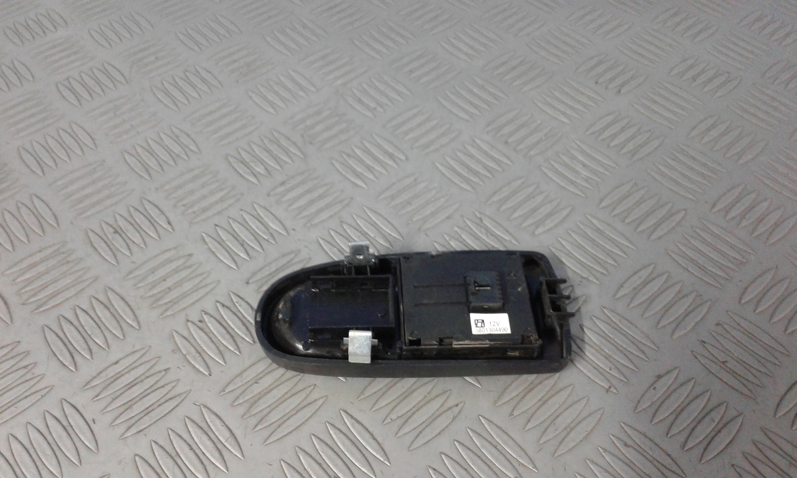 Interruttore Alzacristalli Porta Ant. Sinistro 5801484225 Usato