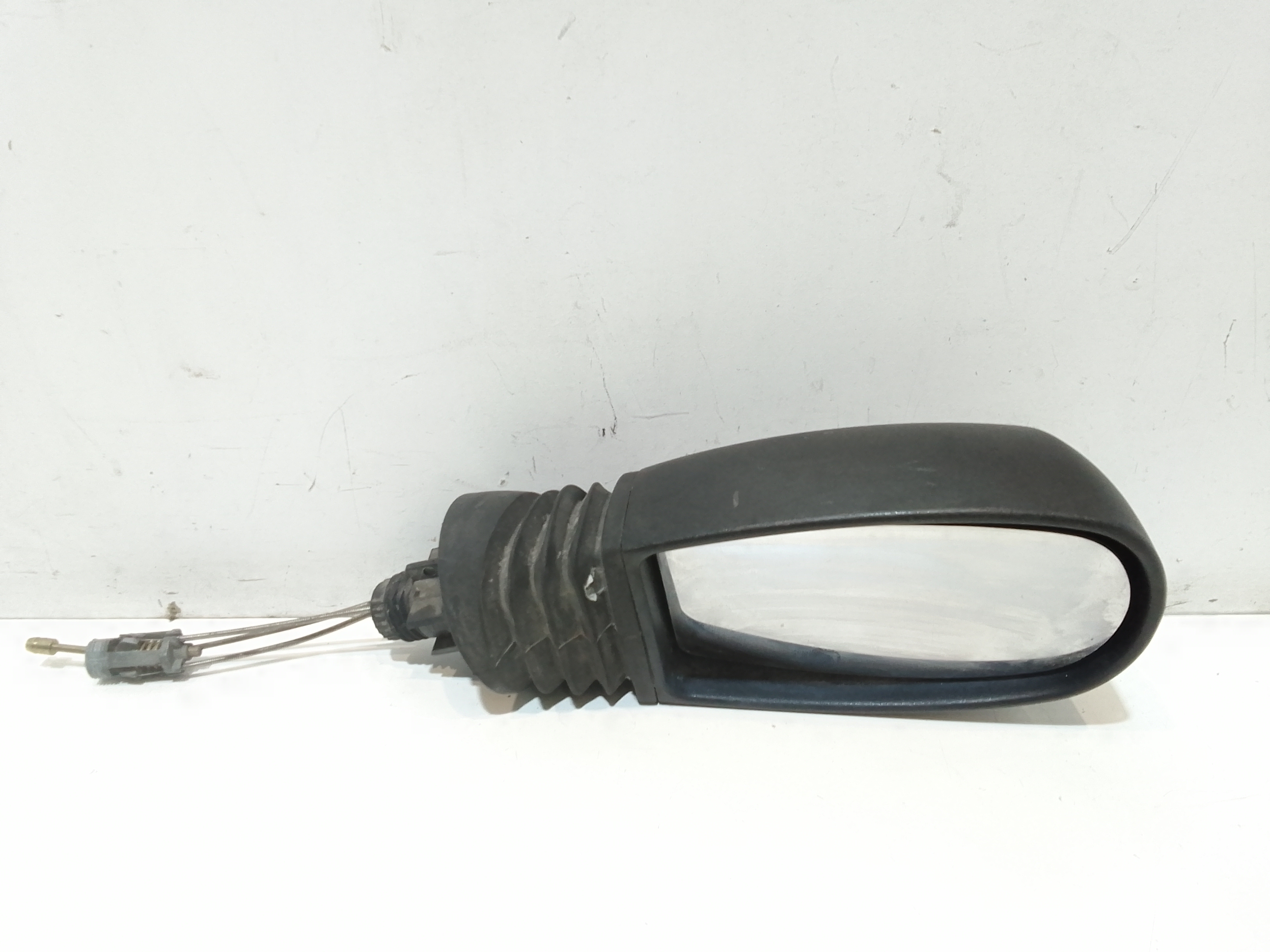 Retrovisore Est. Destro 735310073 Usato