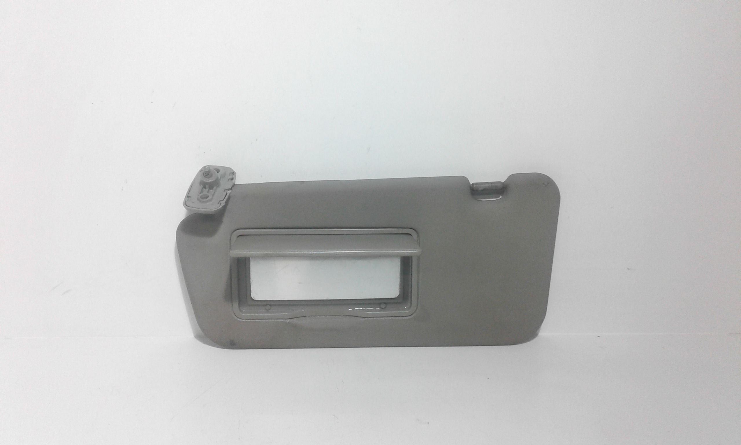 Aletta Parasole Parabrezza Sinistro 852012F040IM Usato