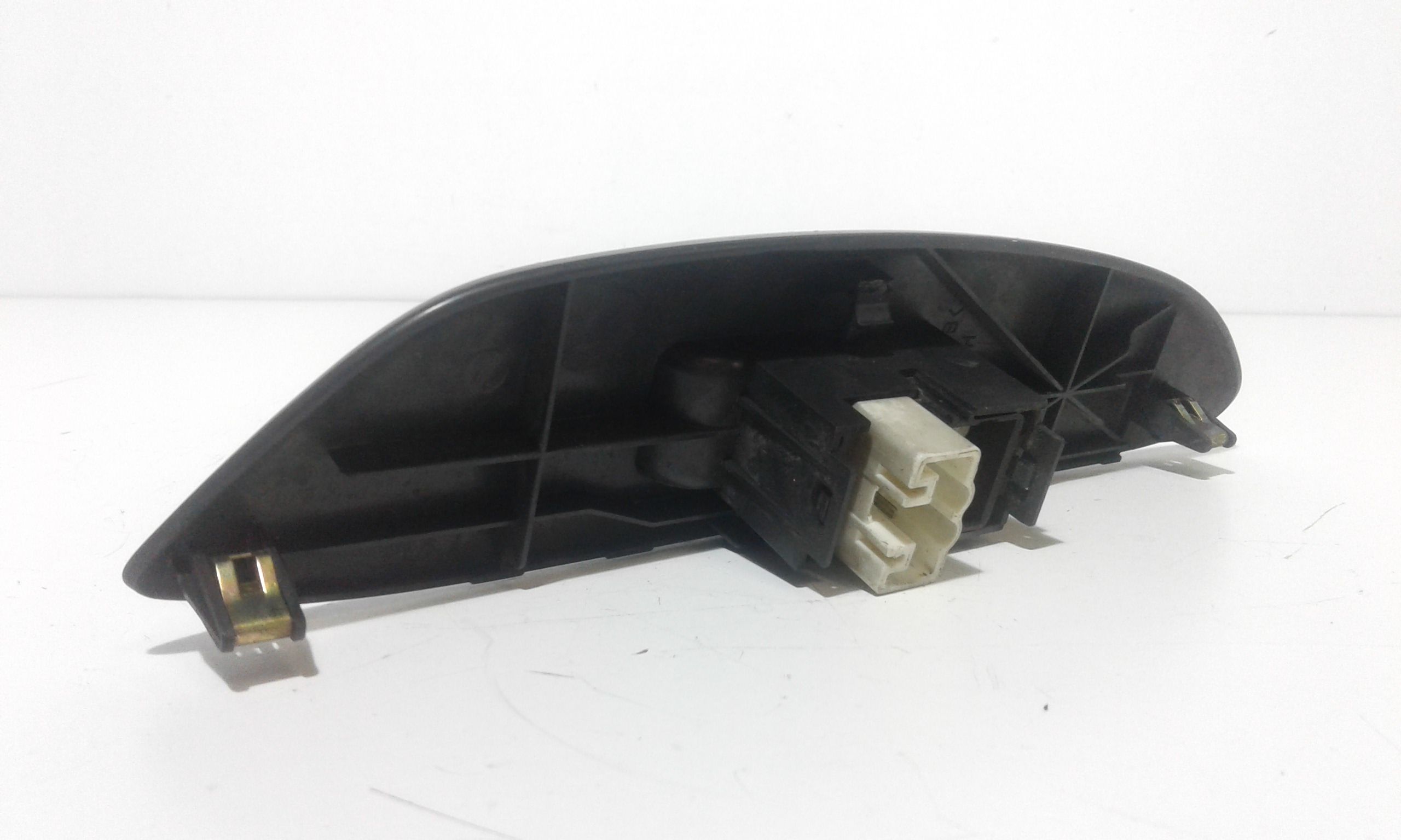 Interruttore Alzacristalli Porta Ant. Destro 8481012080 Usato