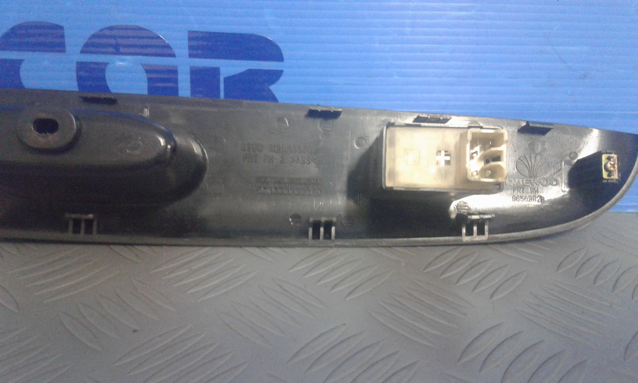 Interruttore Alzacristalli Porta Ant. Destro Usato