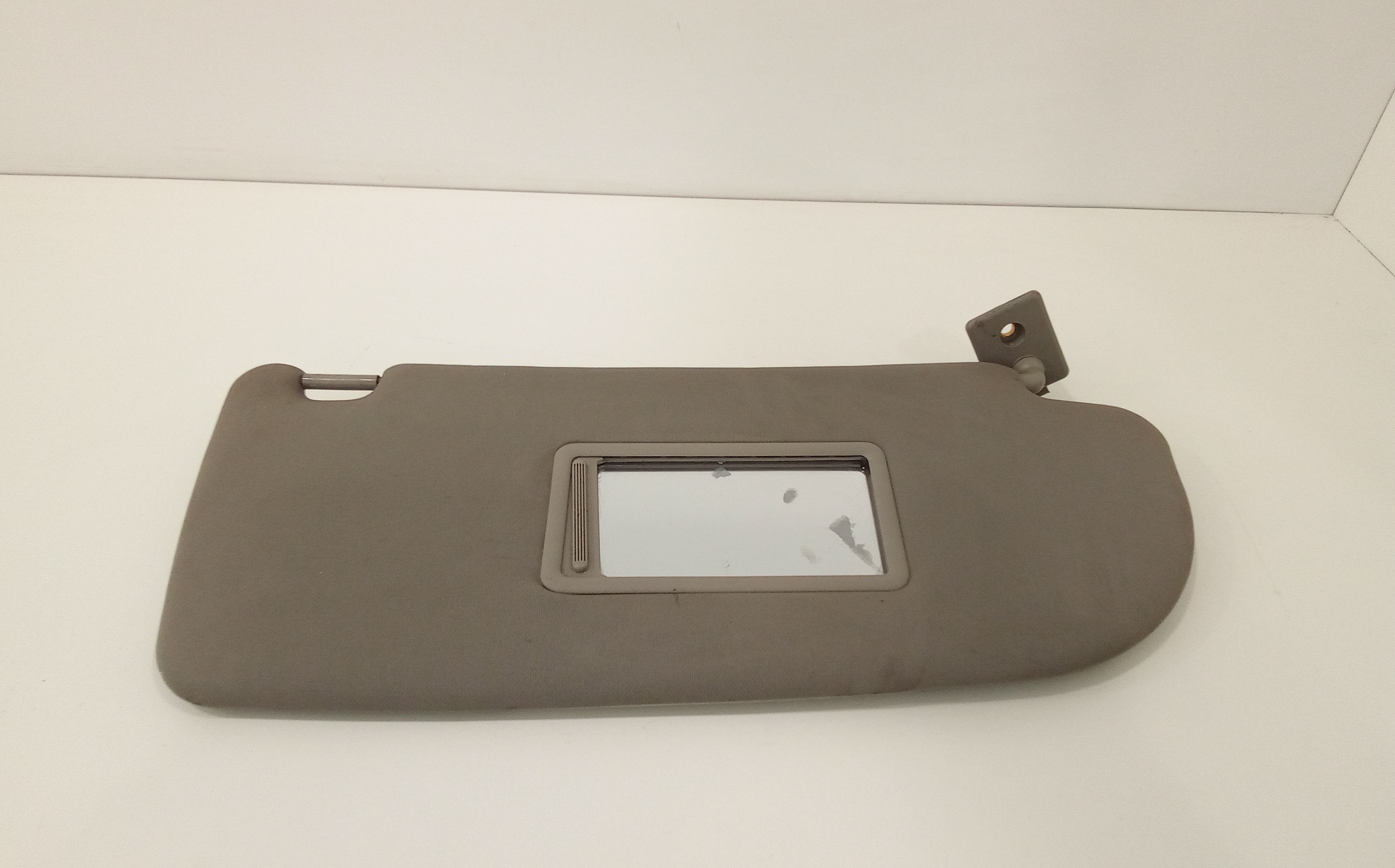 Aletta Parasole Parabrezza Destro 735314225 Usato