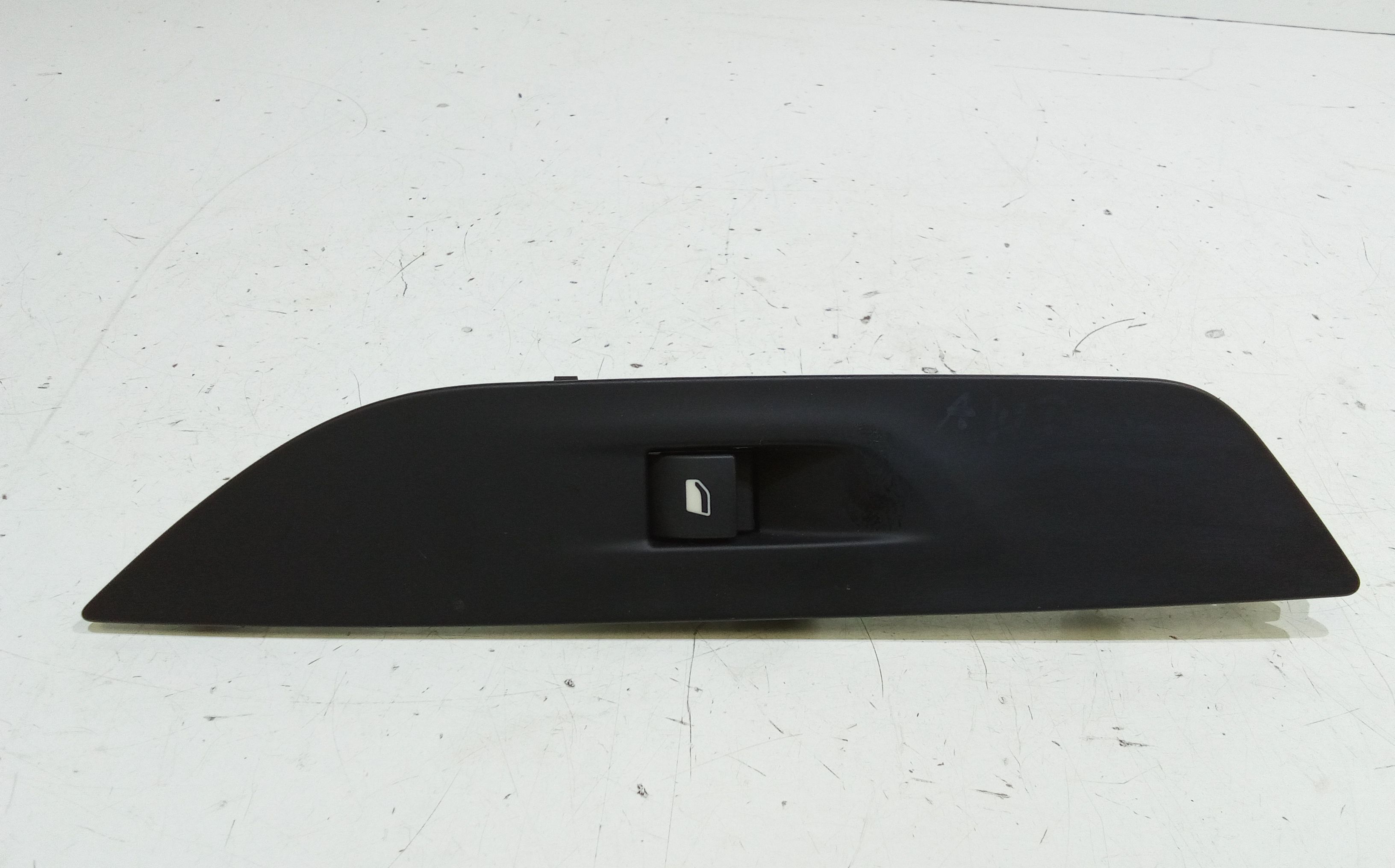 Interruttore Alzacristalli Porta Ant. Destro Usato