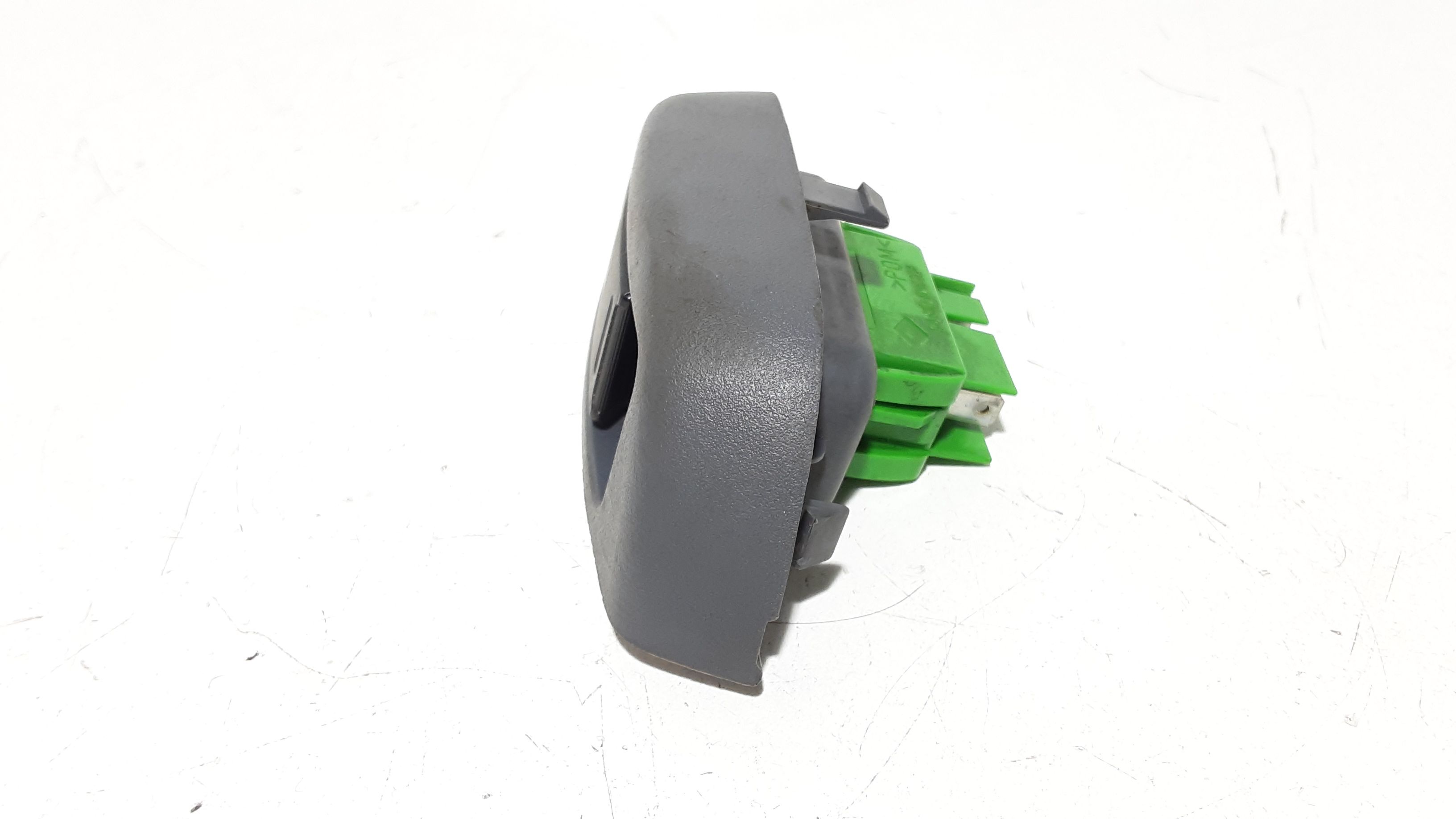 Interruttore Alzacristalli Porta Ant. Sinistro 848100H010 Usato