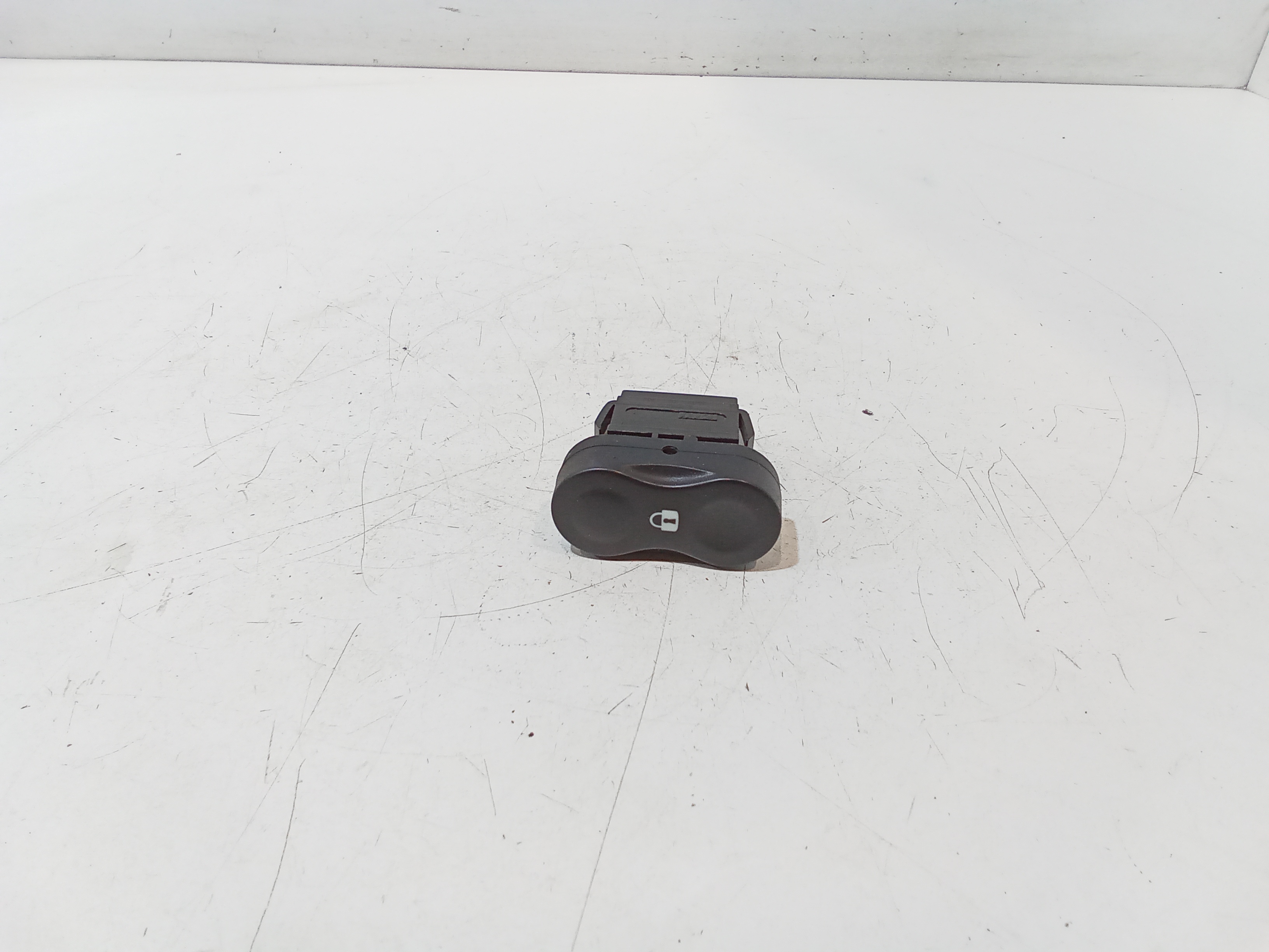 Interruttore Chiusura Di Sicurezza Usato