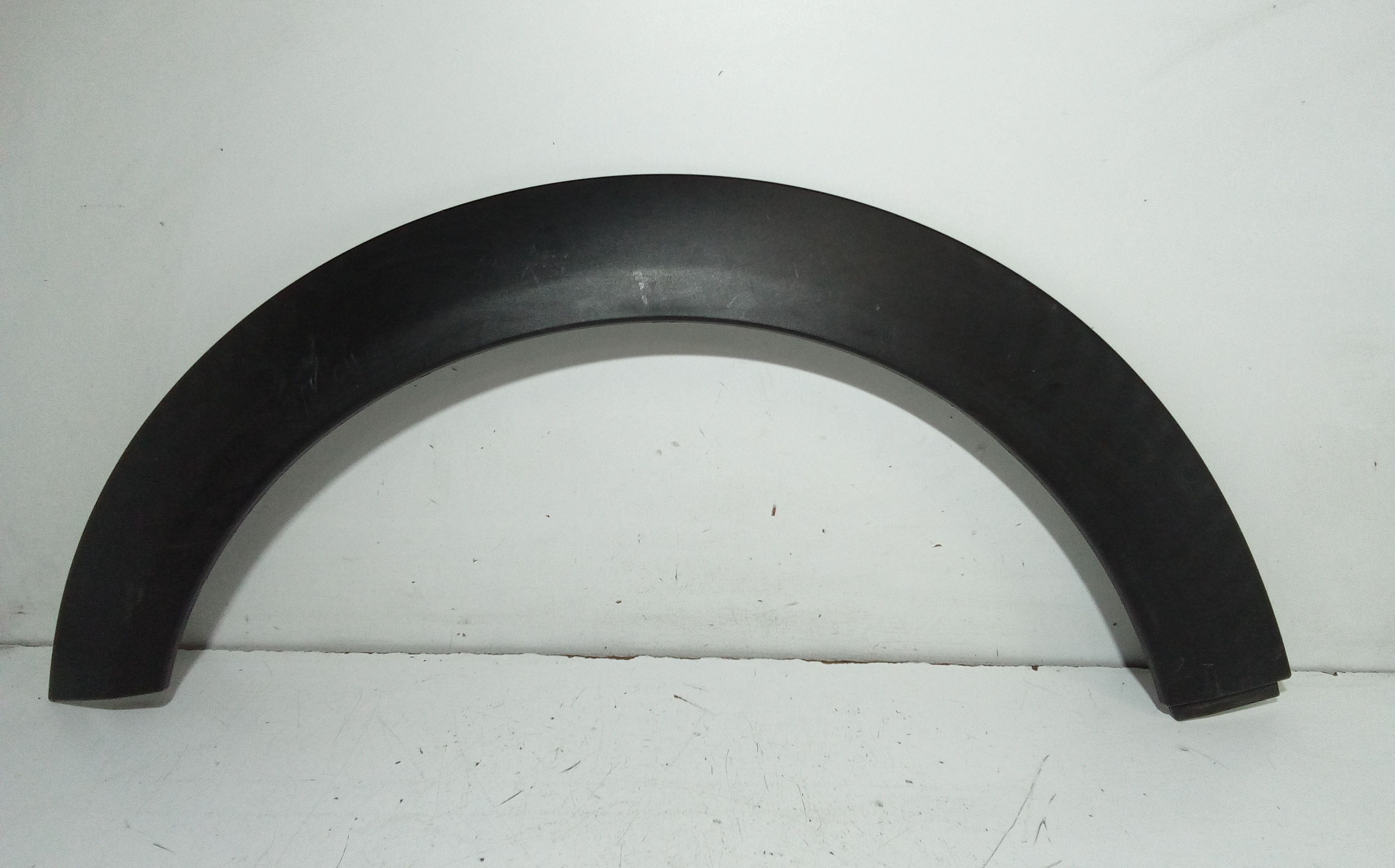 Modanatura Arco Passaruota Post. Destro Usato