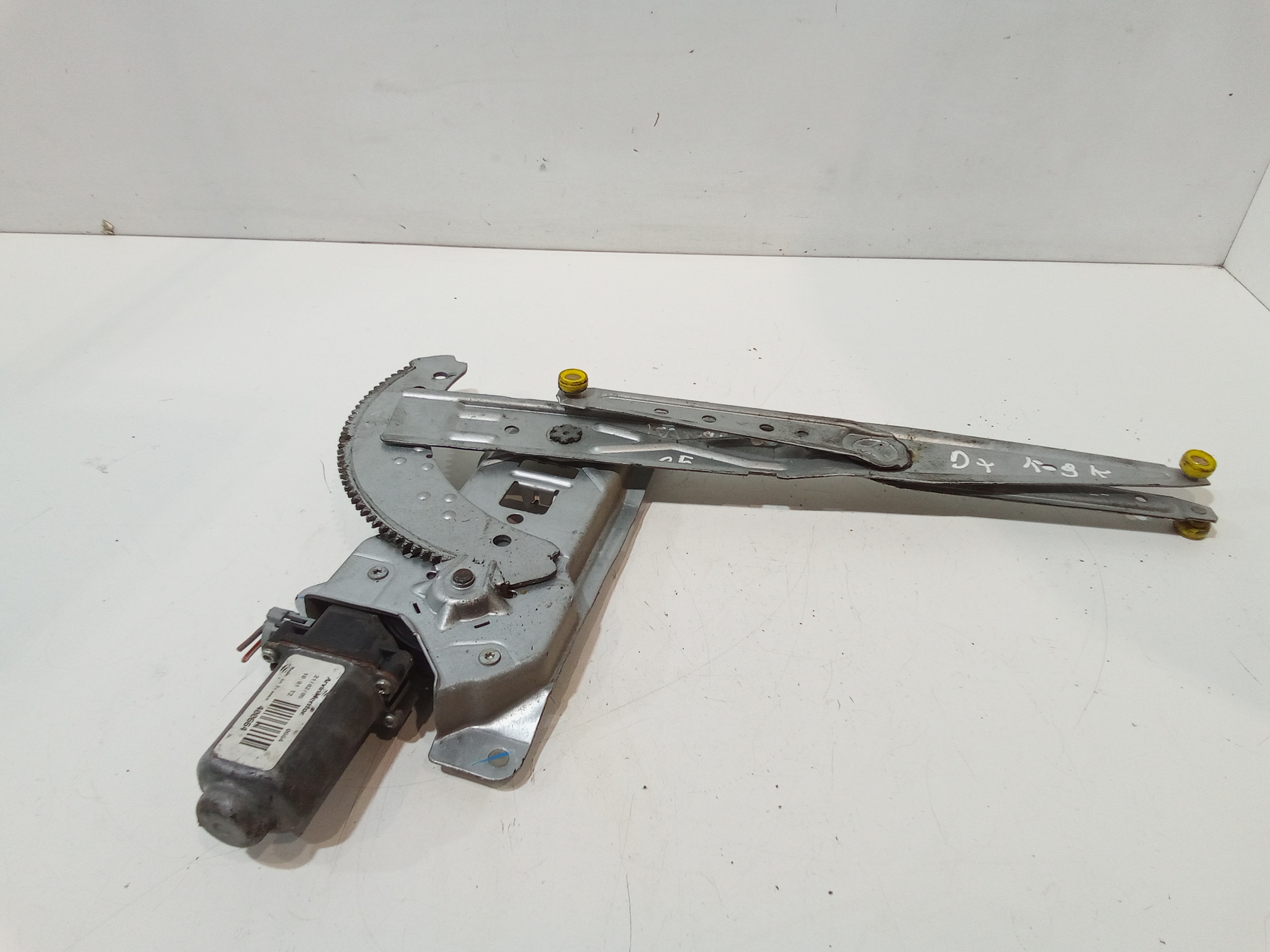 Alzacristallo Porta Ant. Destro Usato