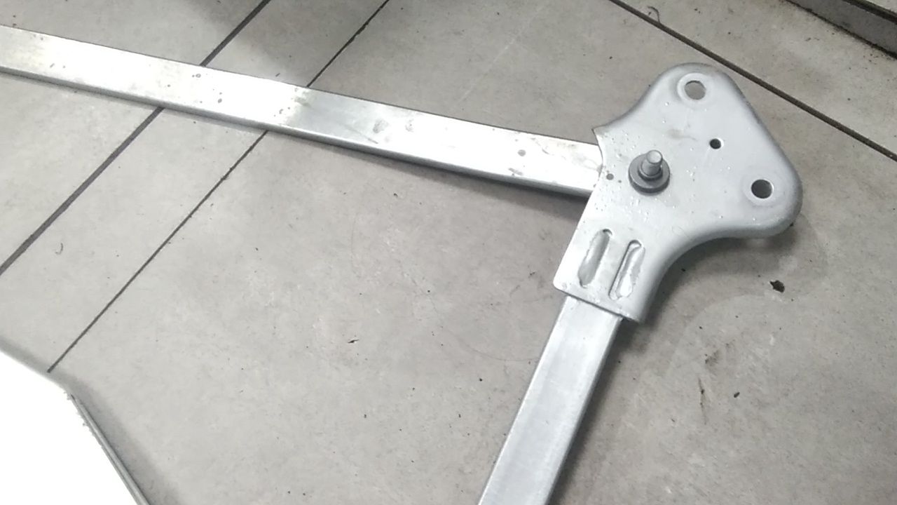 Piastra Fissaggio Serbatoio Carburante Usato