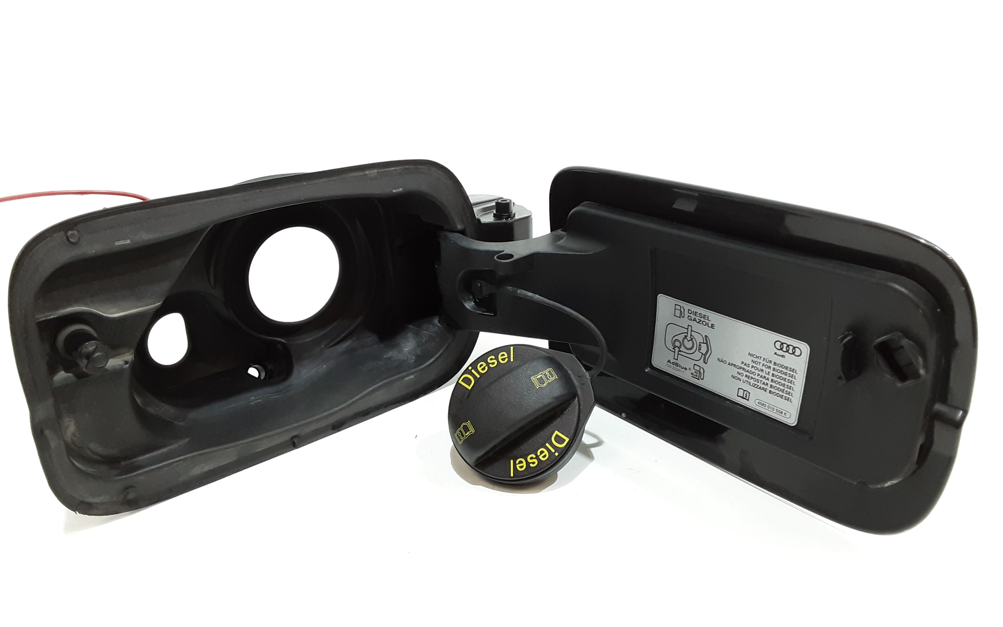 Sportello Carburante 8W0809907BGRU Usato