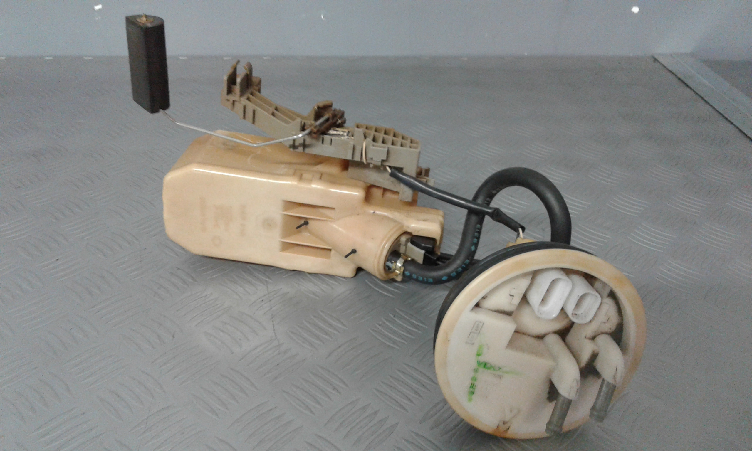 Pompa Carburante 170425F600 Usato