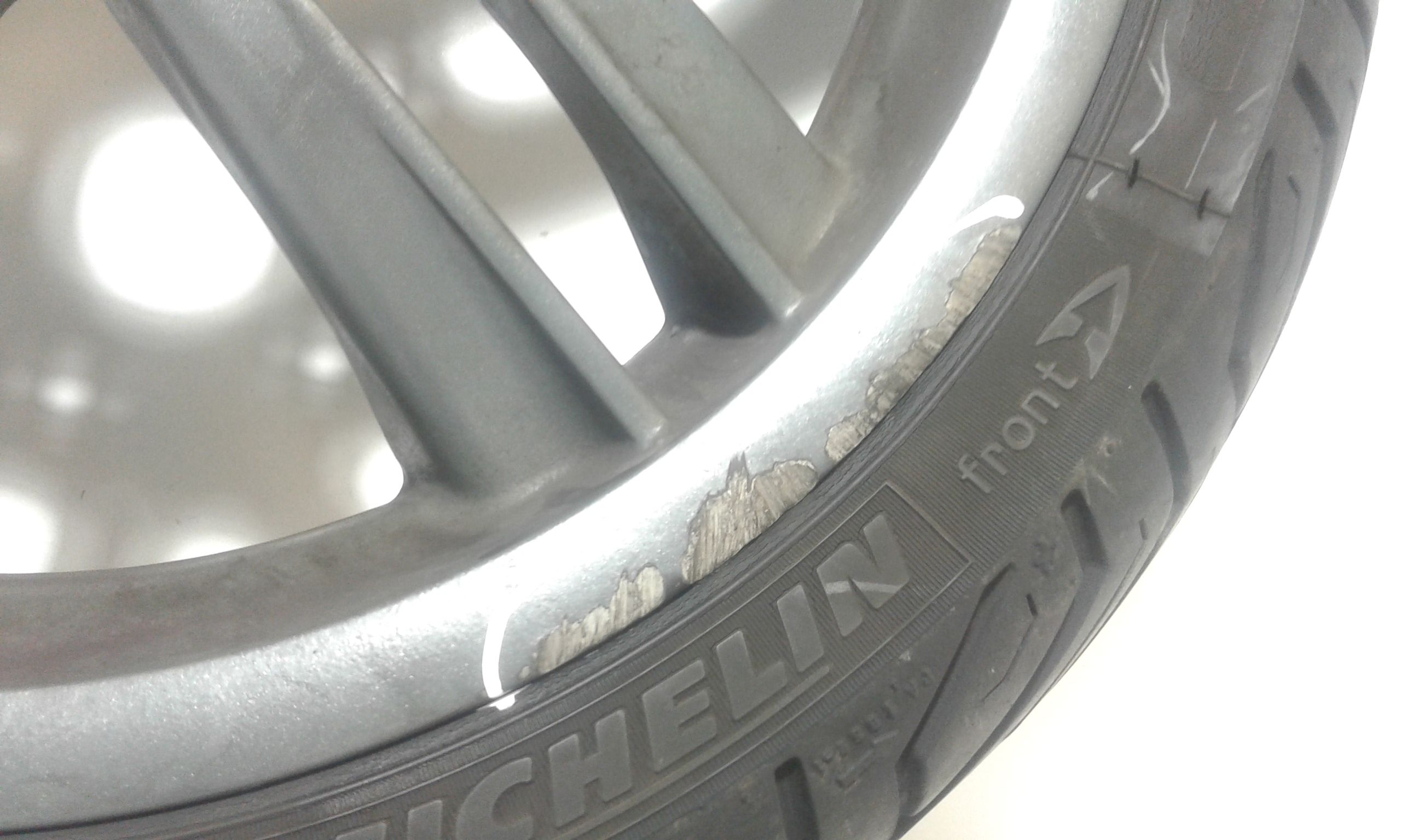 Ruota Anteriore Usato