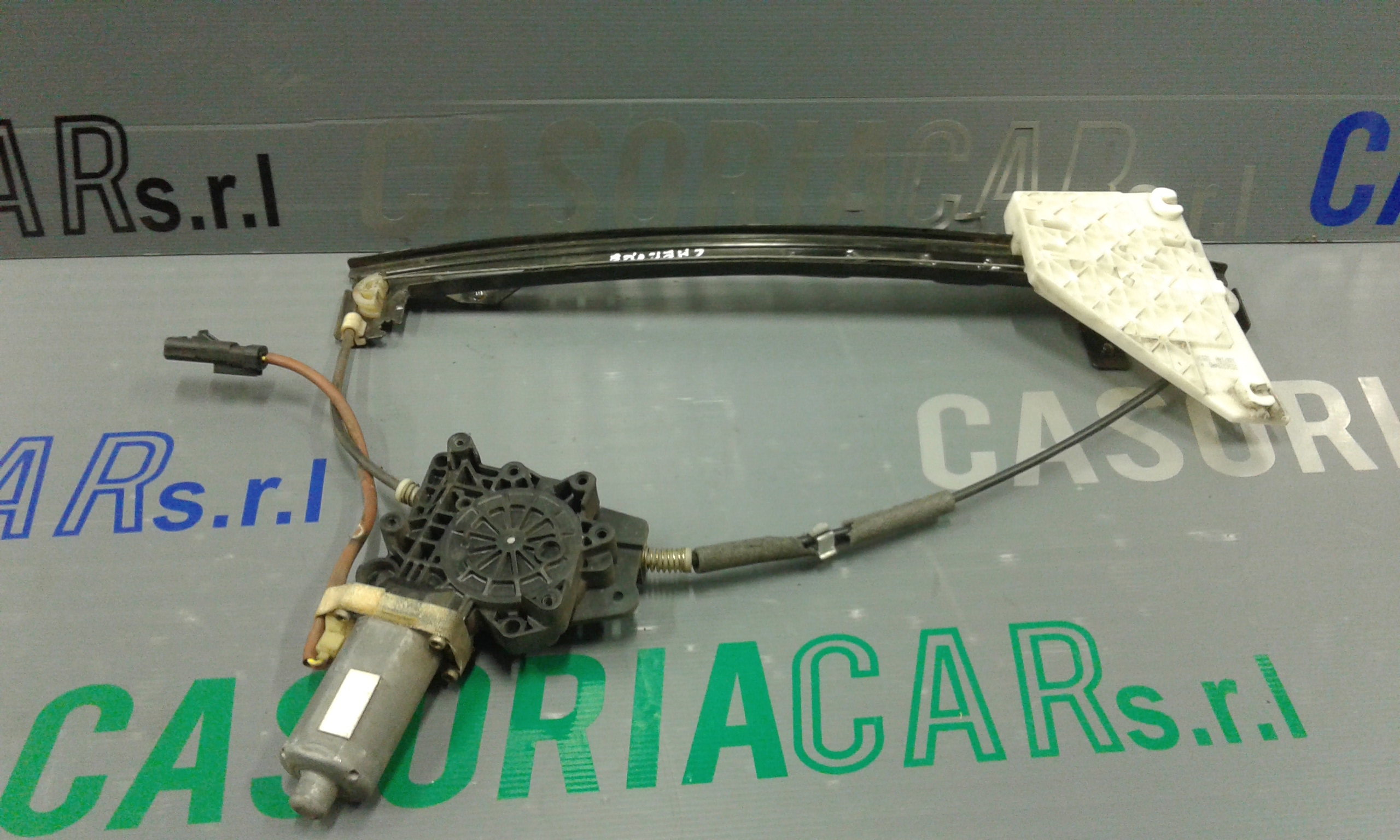 Alzacristallo Porta Post. Destro Usato