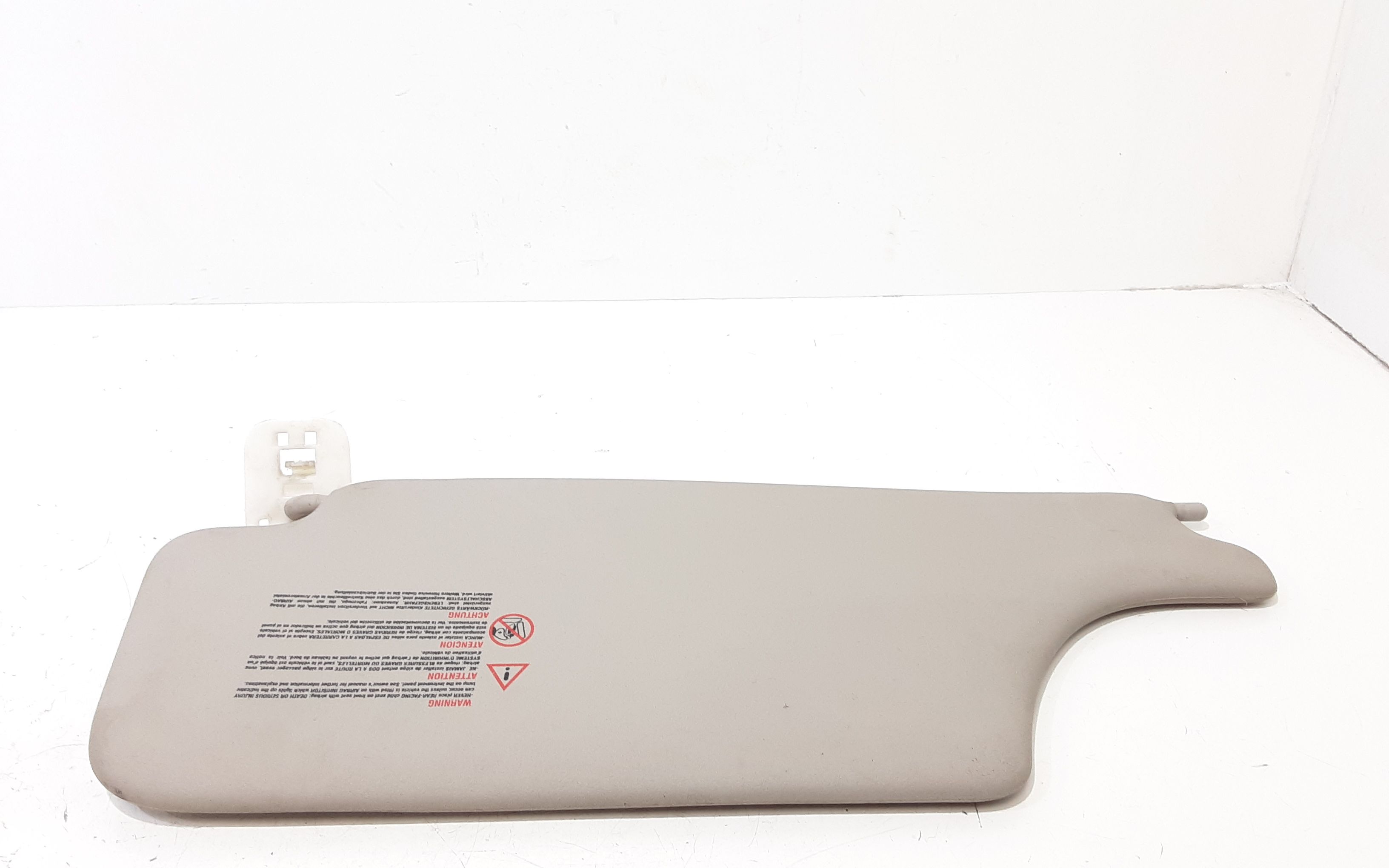 Aletta Parasole Parabrezza Destro 8200213199 Usato