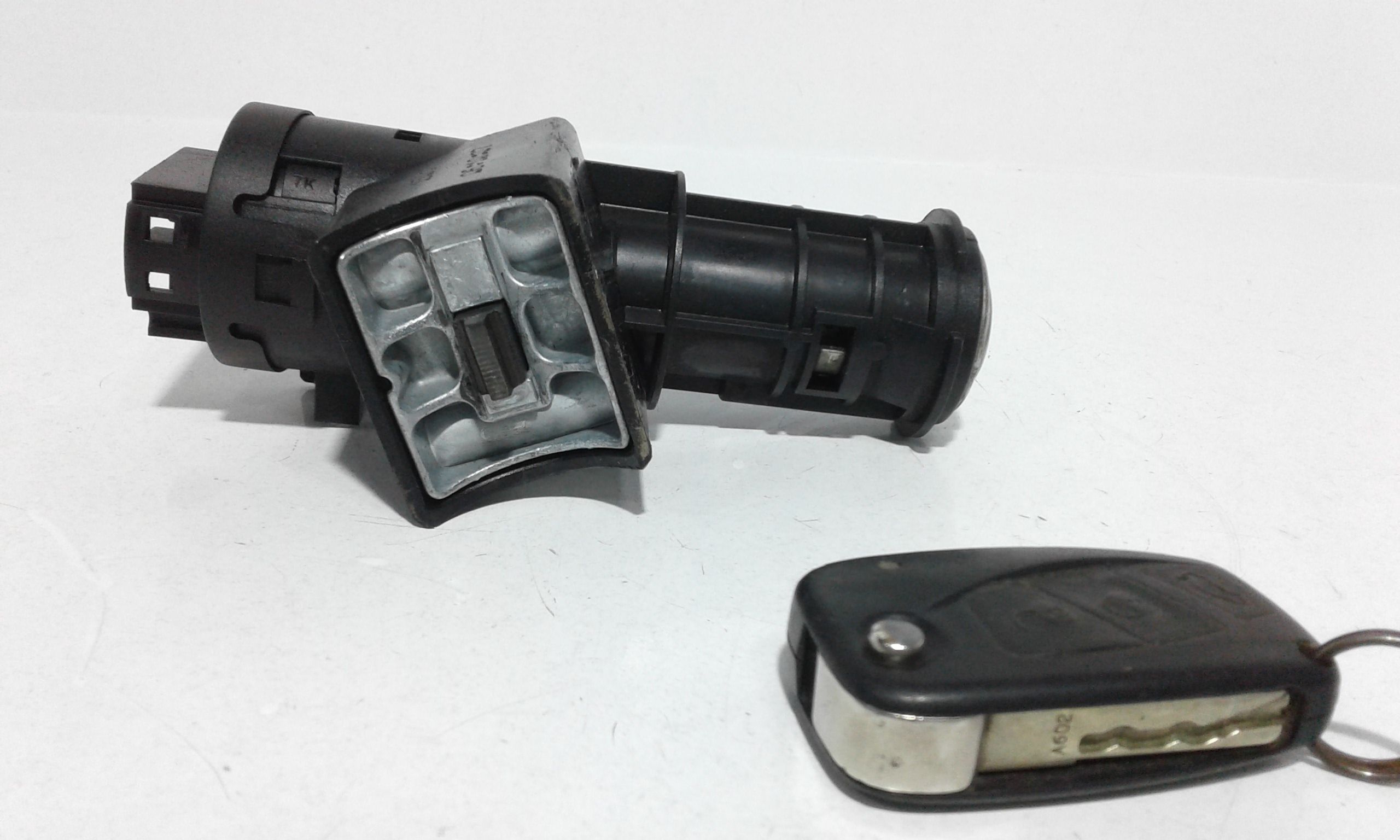 Commutatore Avviamento Con Cilindretti Serrature Usato