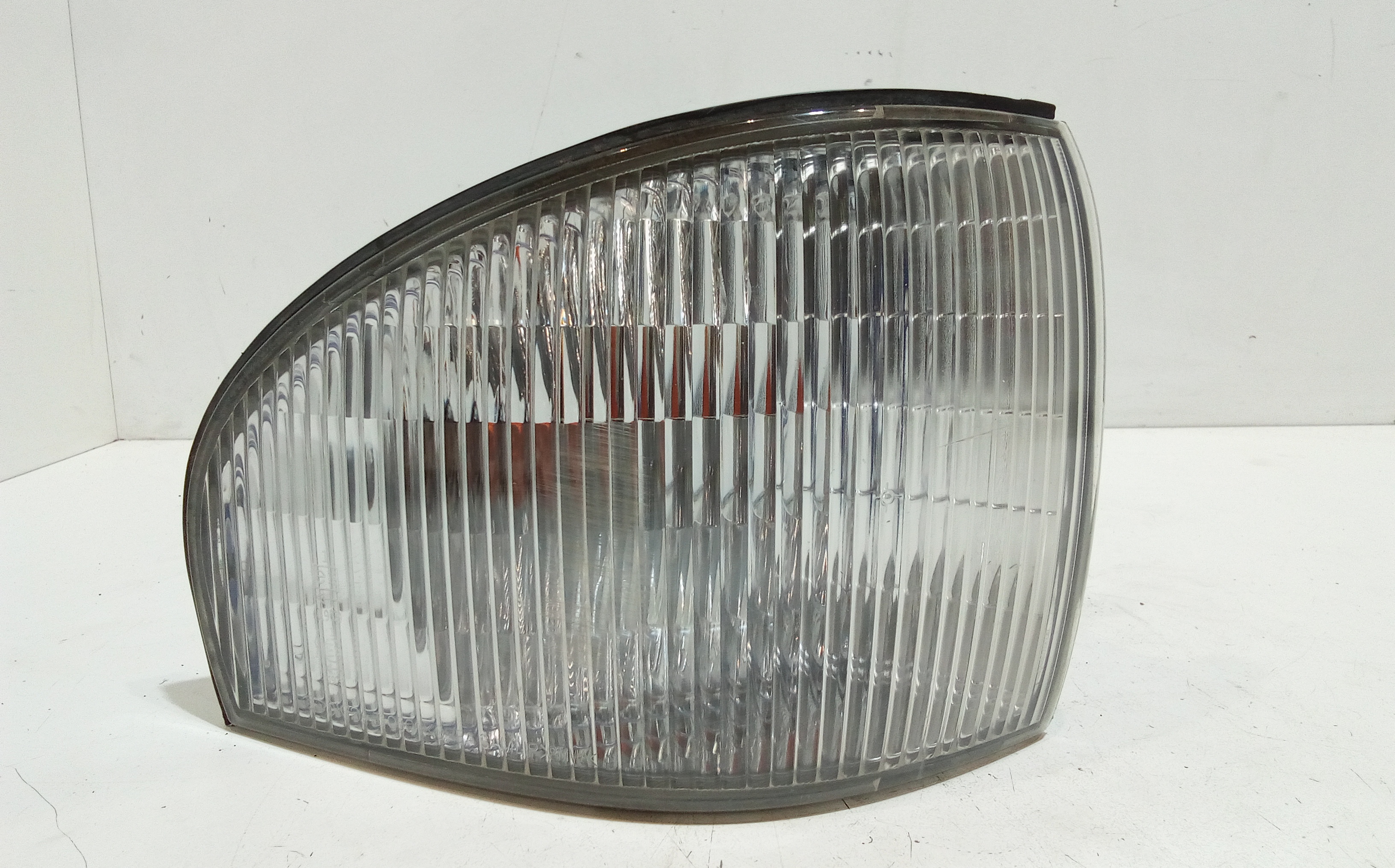 Lampada Direzione Ant. Destro Usato