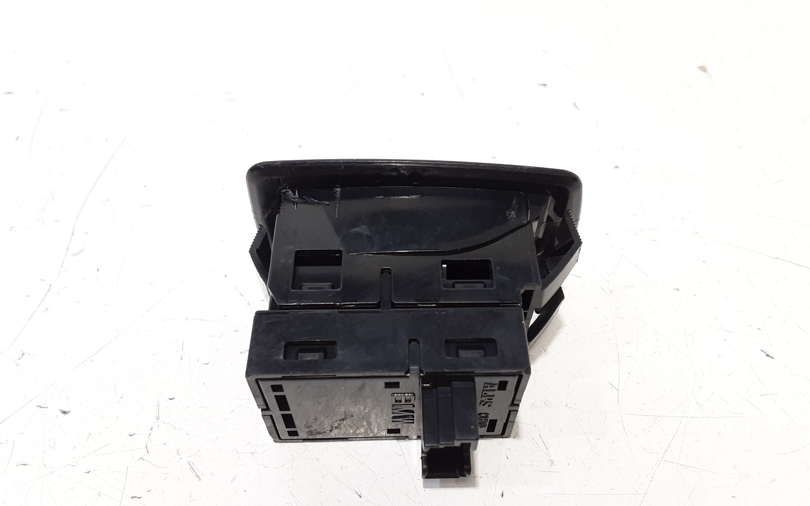 Interruttore Alzacristalli Porta Post. Sinistro 61319208106 Usato