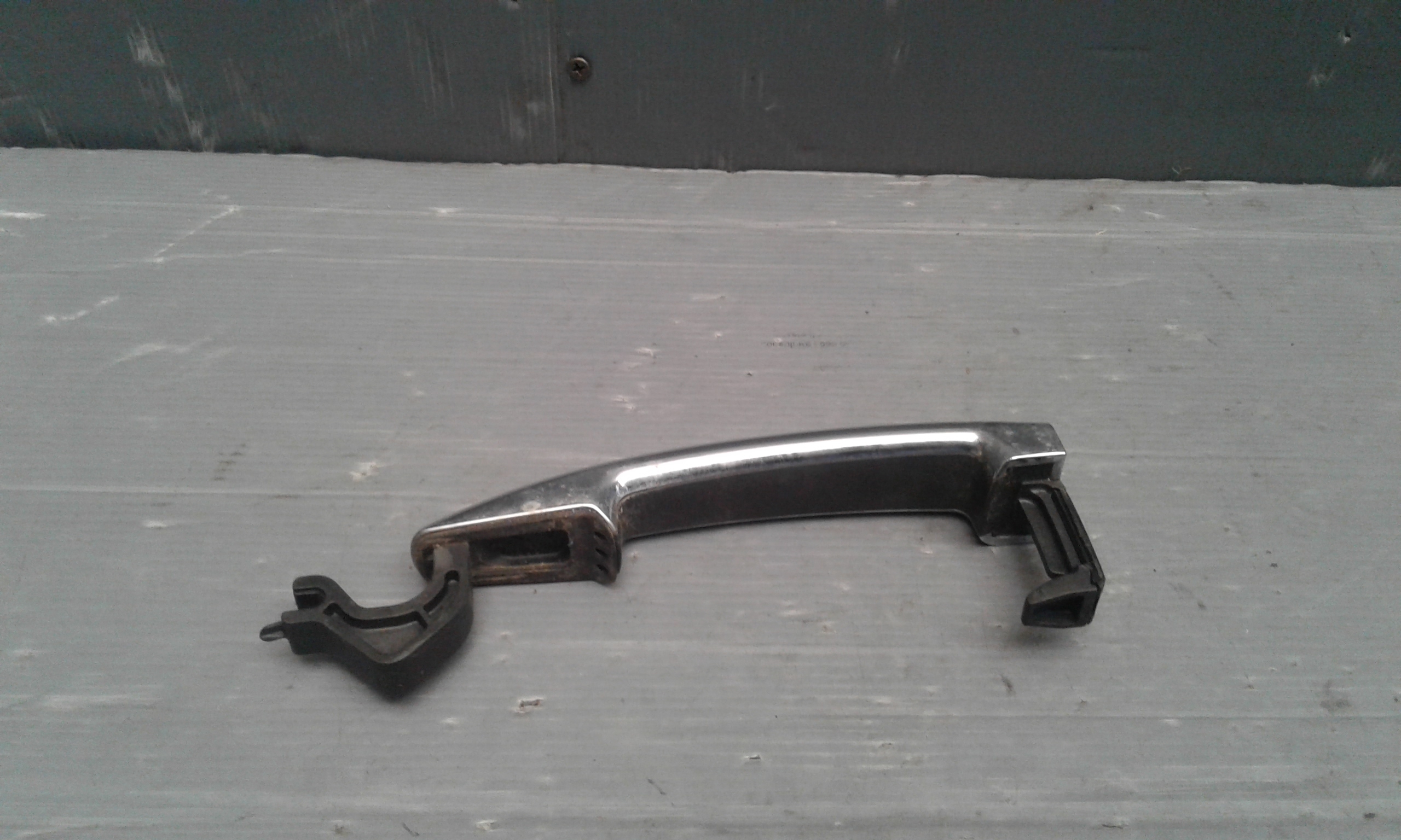 Maniglia Porta Post. Sinistro 9101KH Usato