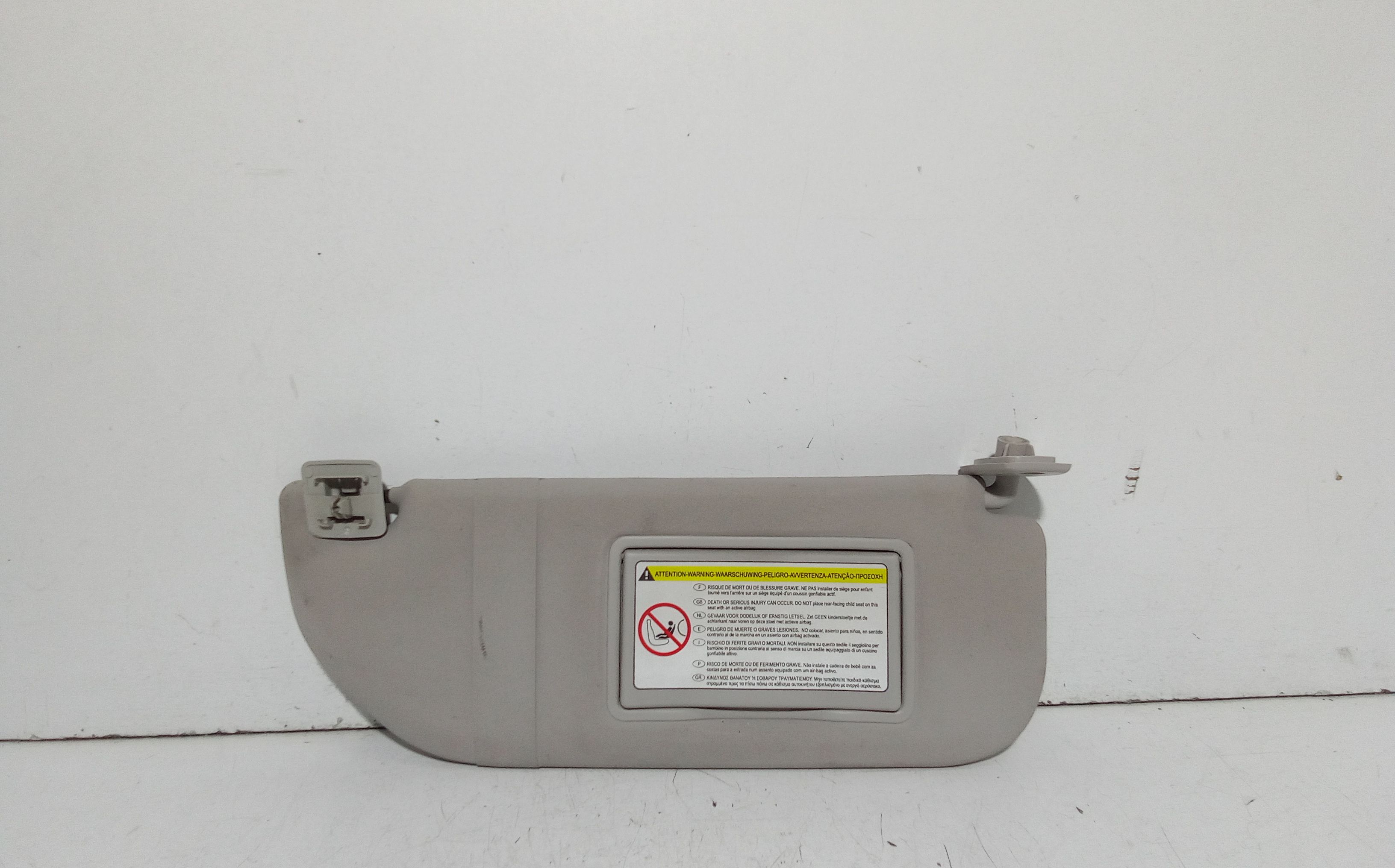 Aletta Parasole Parabrezza Destro 0474109010 Usato