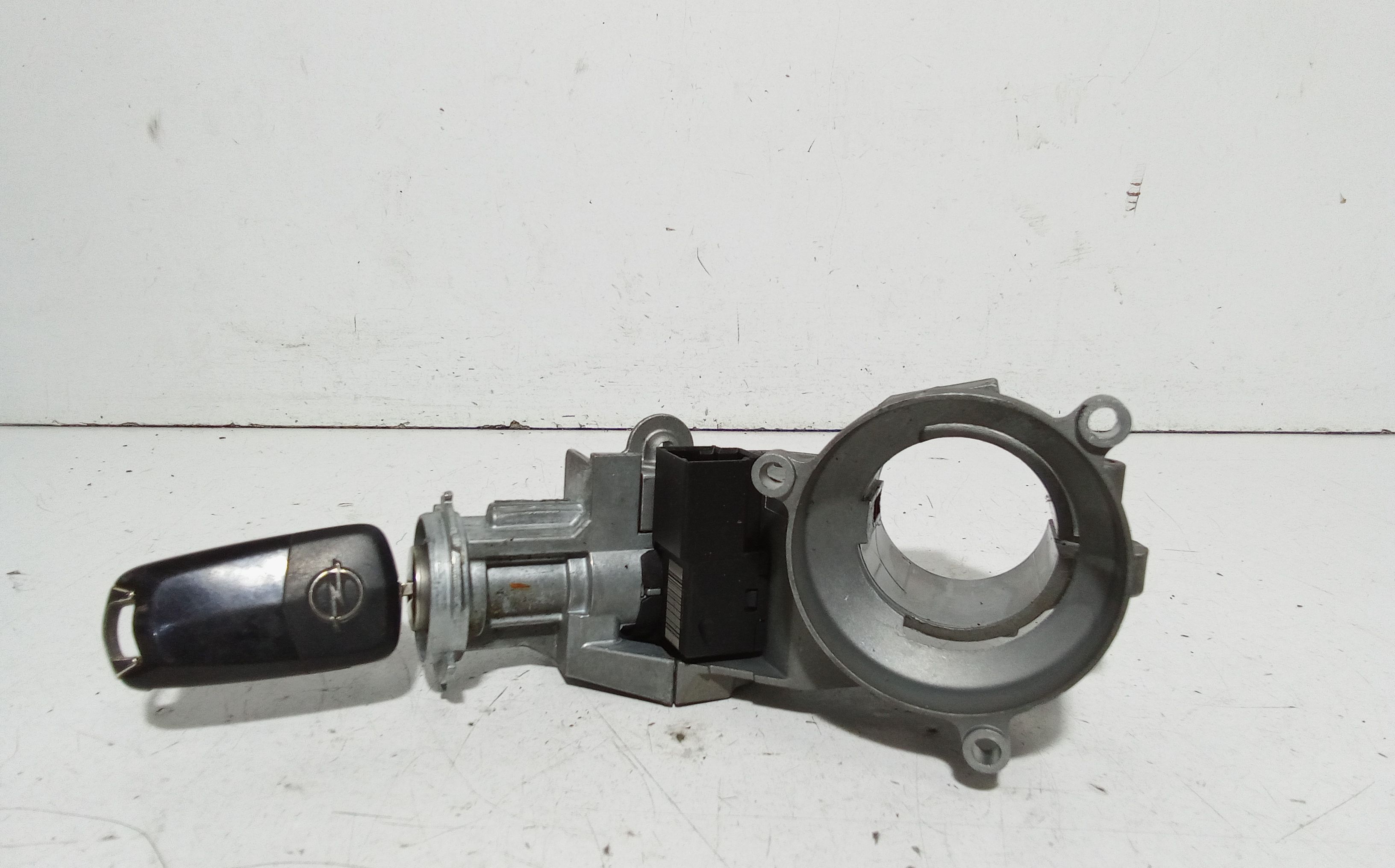 Commutatore Avviamento Con Cilindretti Serrature Usato