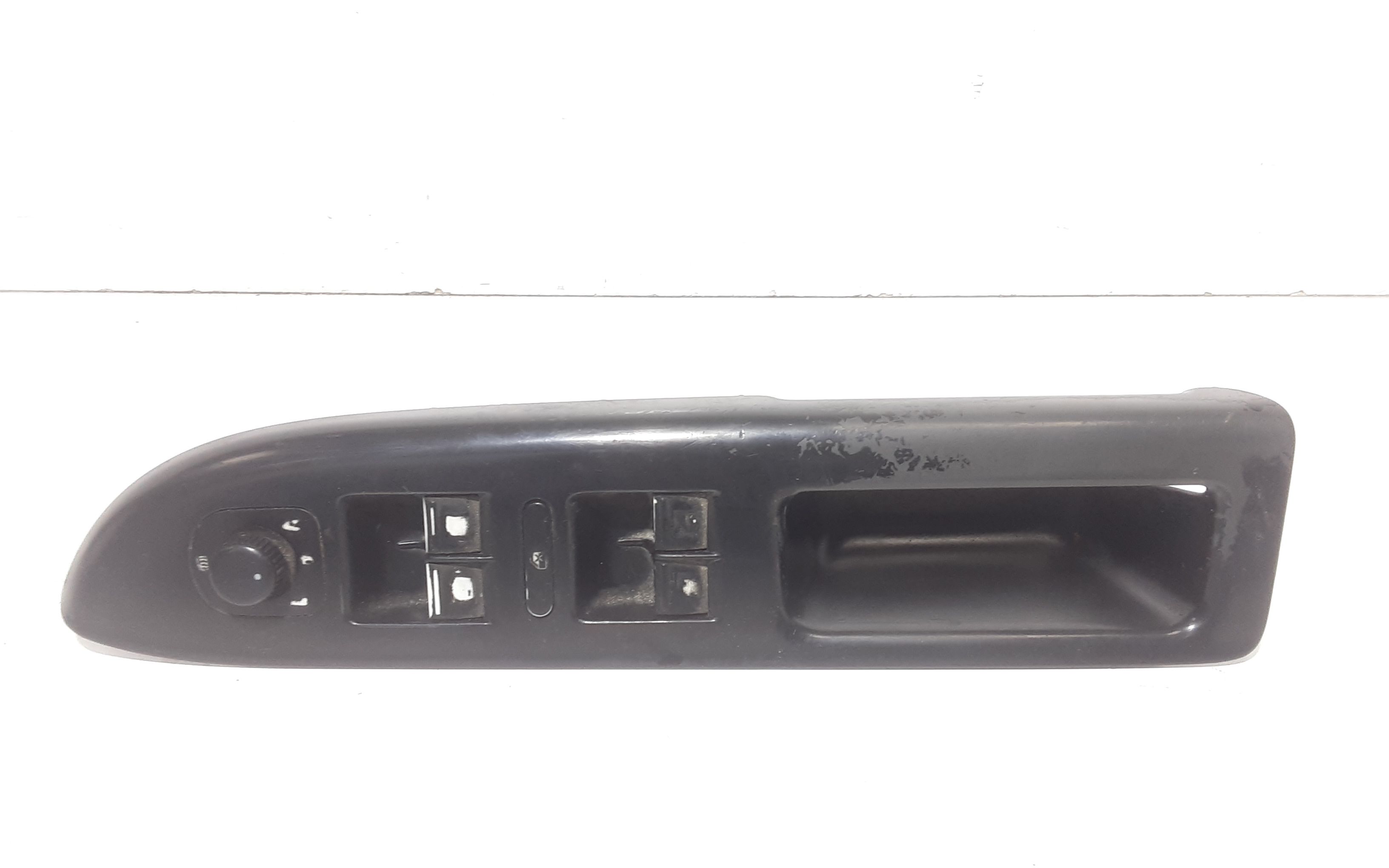 Interruttore Alzacristalli Porta Ant. Sinistro Usato