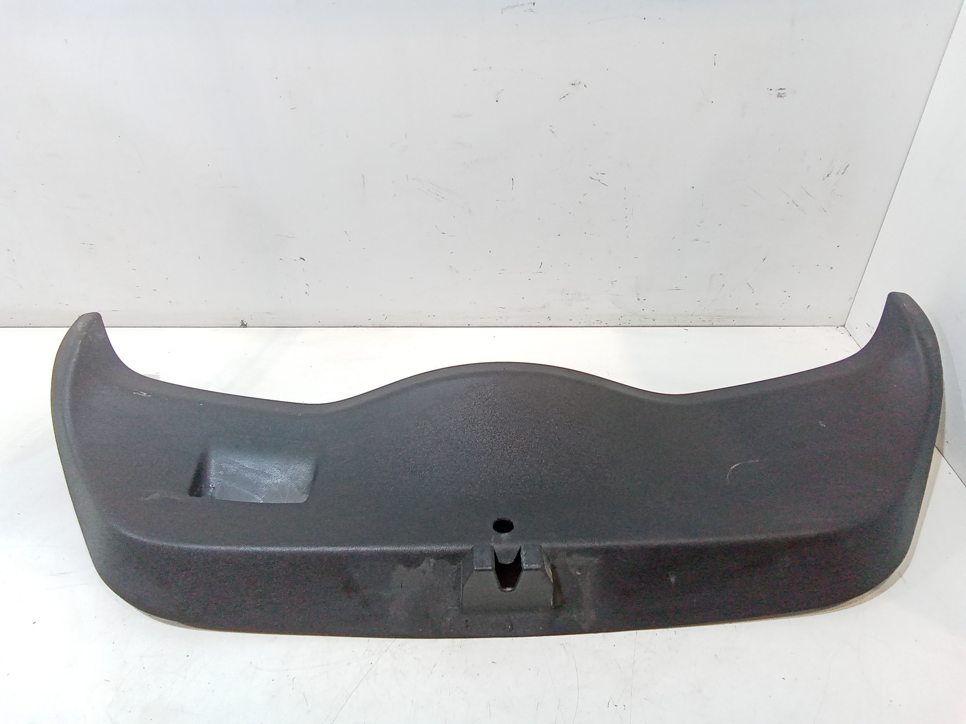 Modanatura Battivaligia Bagagliaio 7586PS Usato