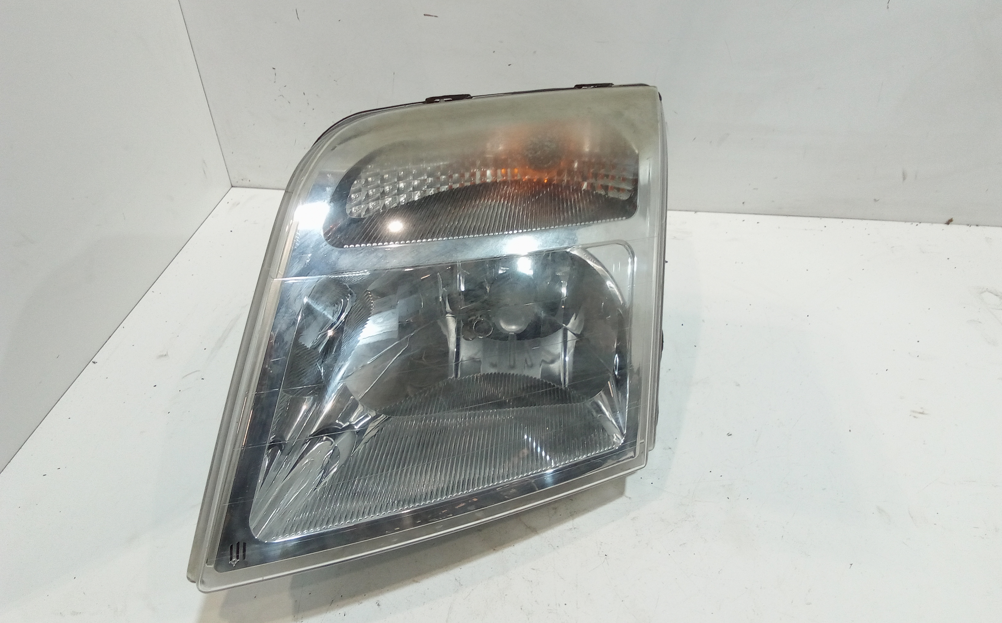 Proiettore Sinistro 1346495 Usato