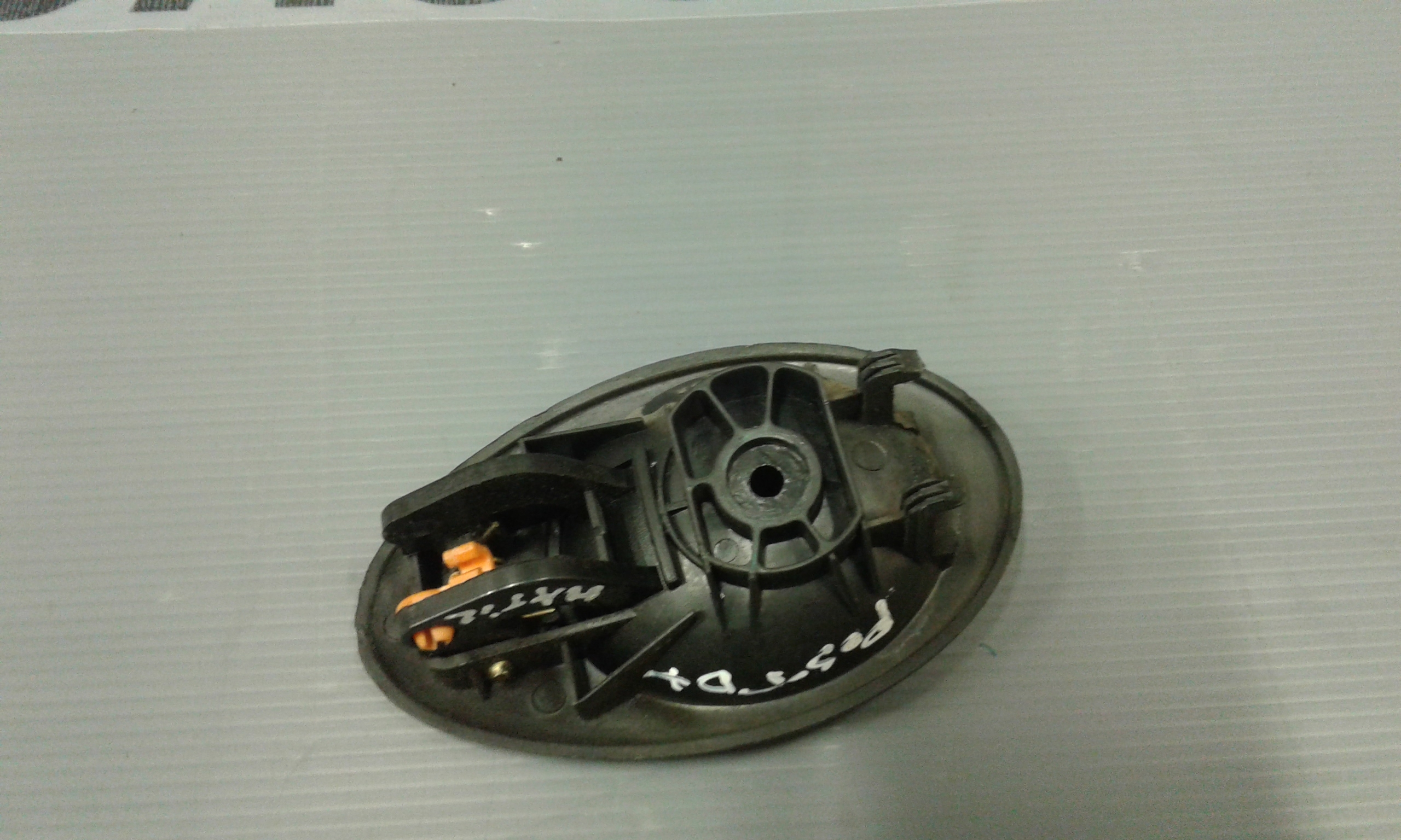 Maniglia Int. Apertura Porta Post. Destro 96314569 Usato