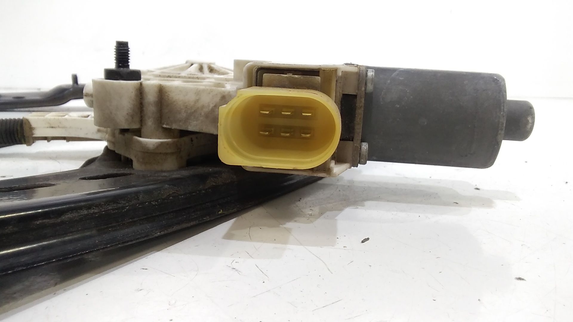 Alzacristallo Porta Ant. Sinistro Usato