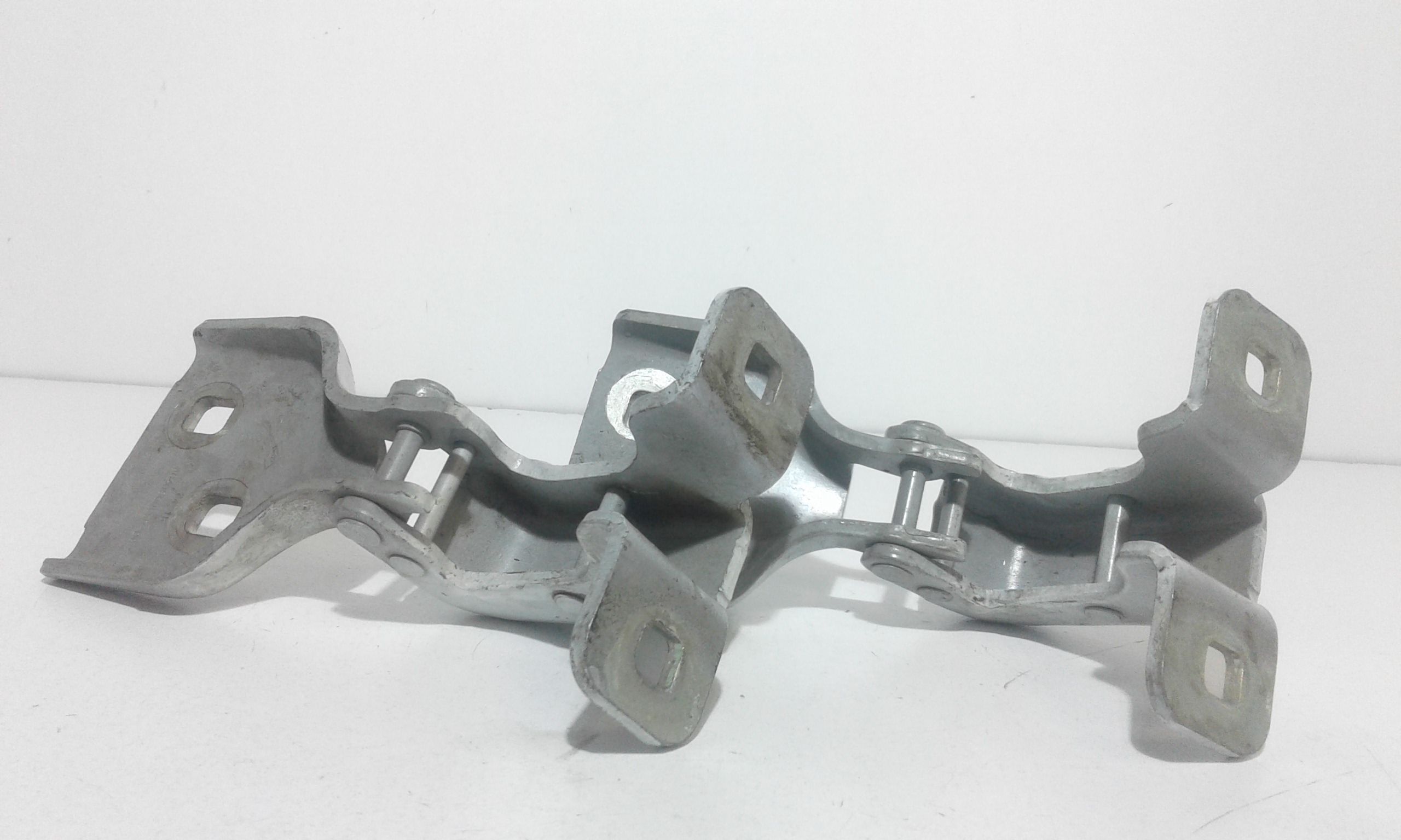 Cerniera Porta Ant. Destro,cerniera Porta Ant.sinistro, Cerniera Porta Post. Destro, Cerniera Porta Post. Sinistro Usato