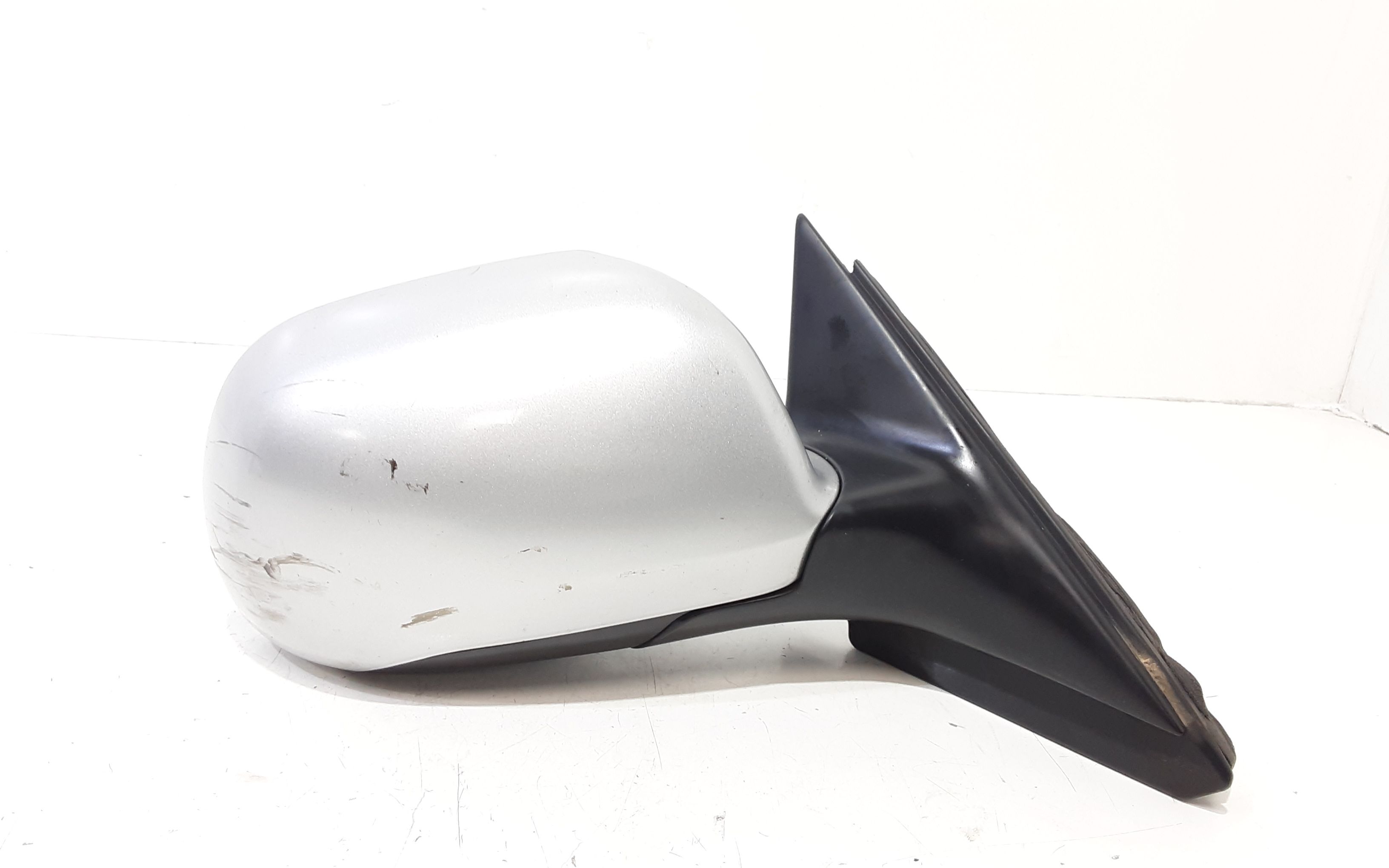 Retrovisore Est. Destro Usato