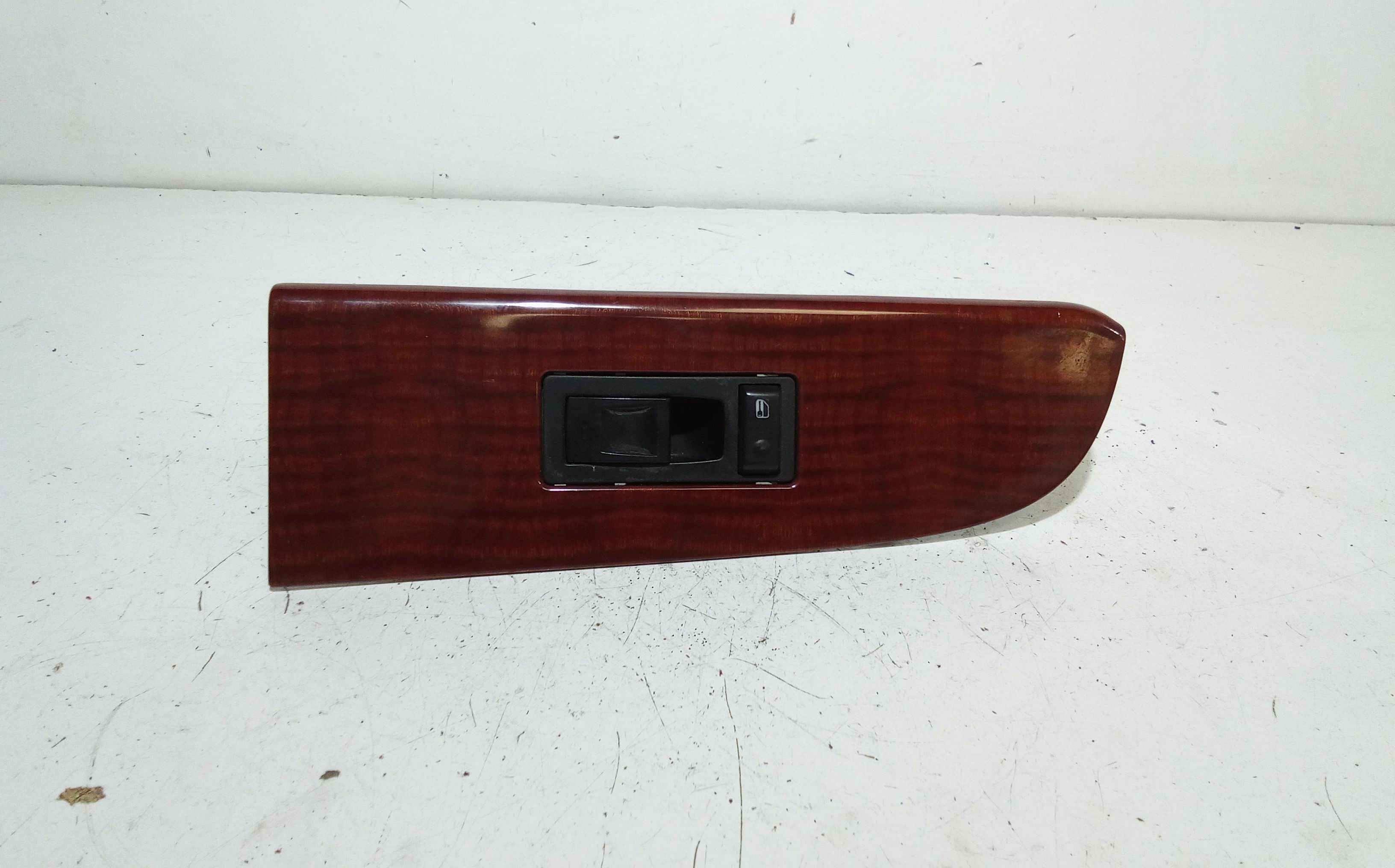 Interruttore Alzacristalli Porta Ant. Sinistro Usato